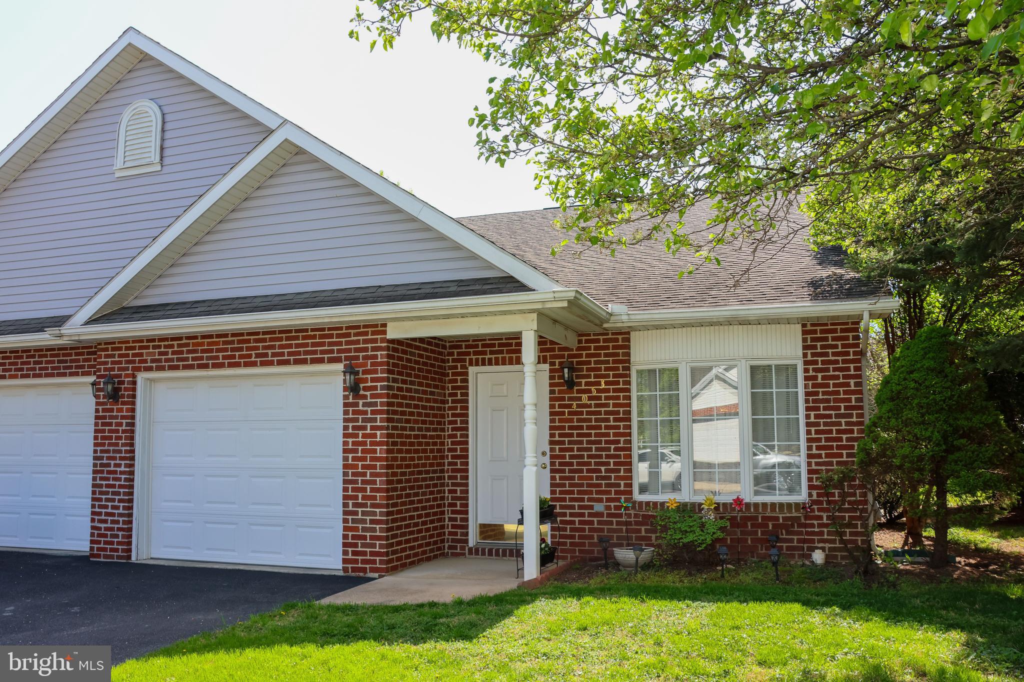 FOUNTAINVIEW - Residential