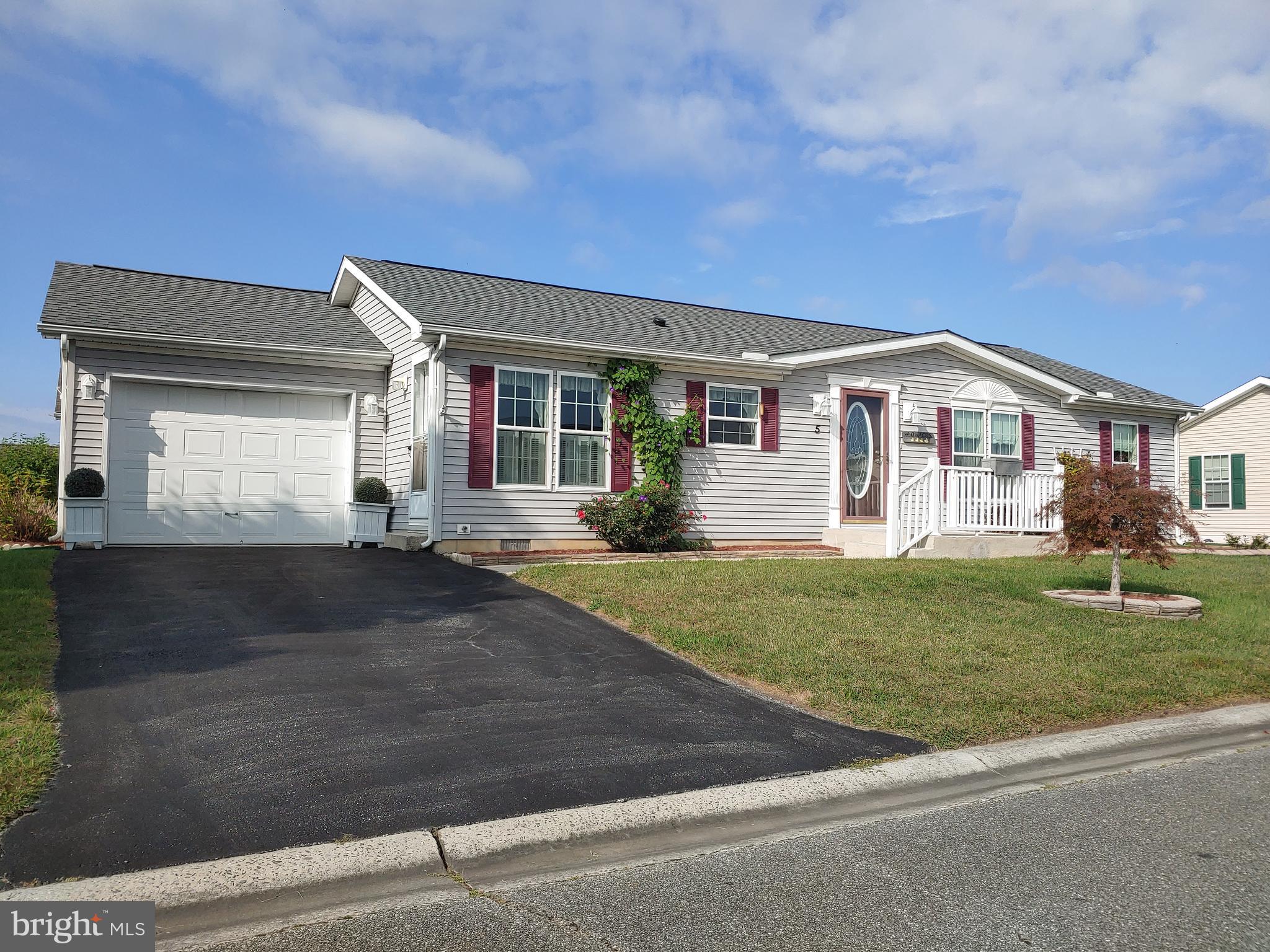 WILD MEADOWS - Residential