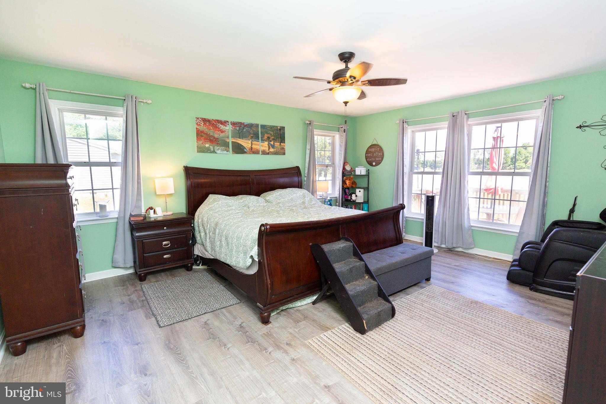 SHADY REST PARK - Residential