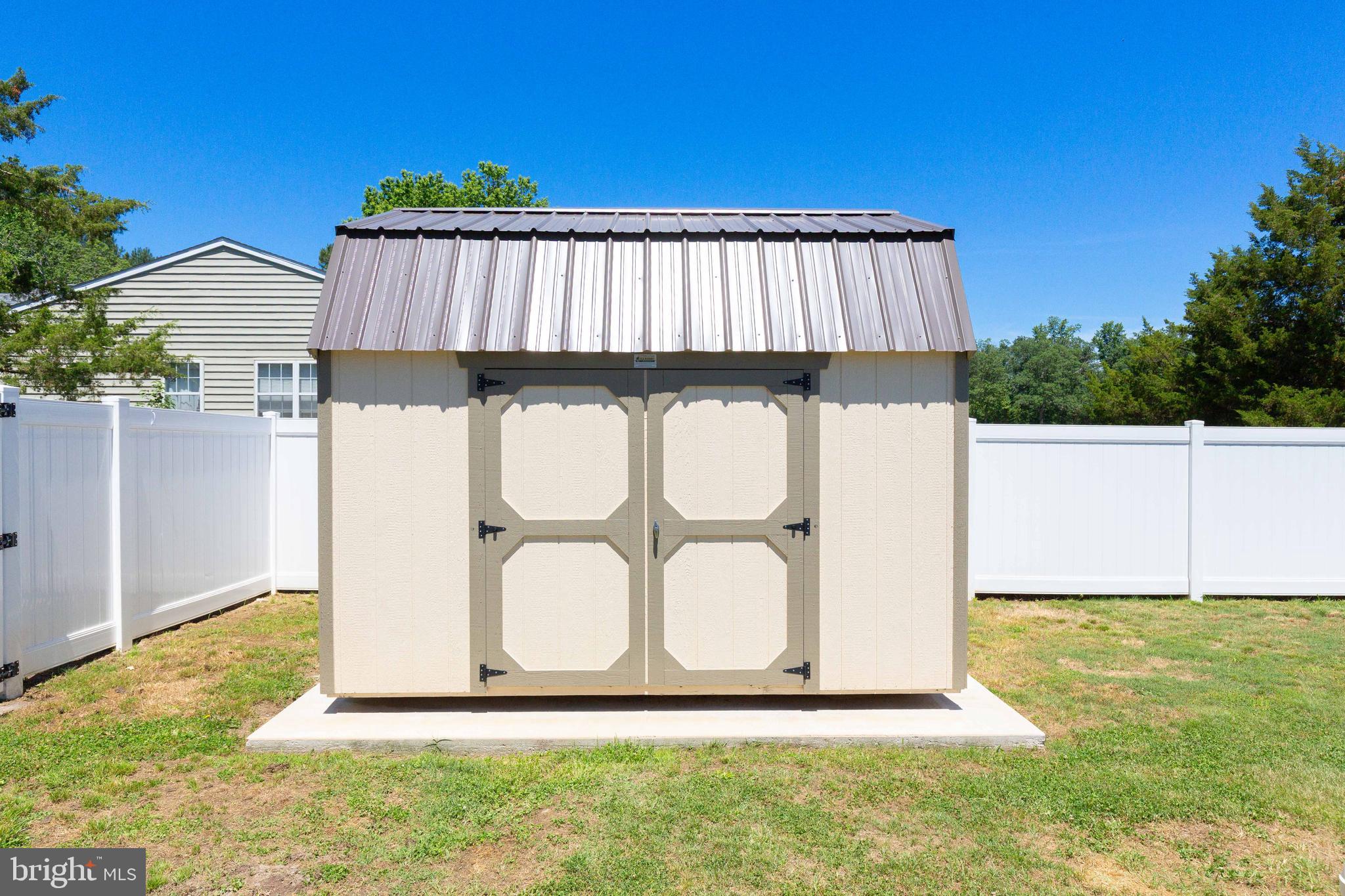 SHADY REST PARK - Residential