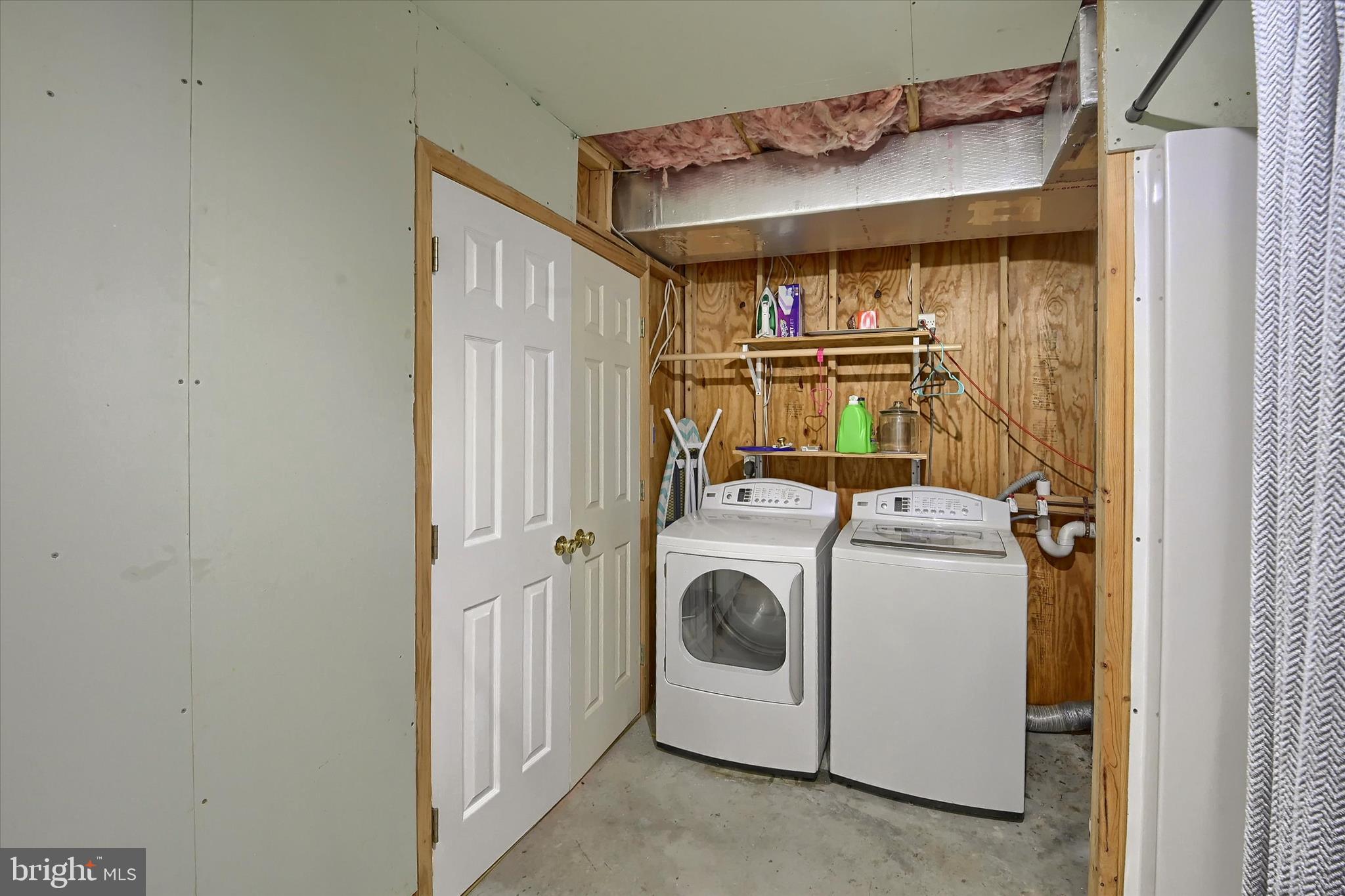 TIMBER CHASE - Residential