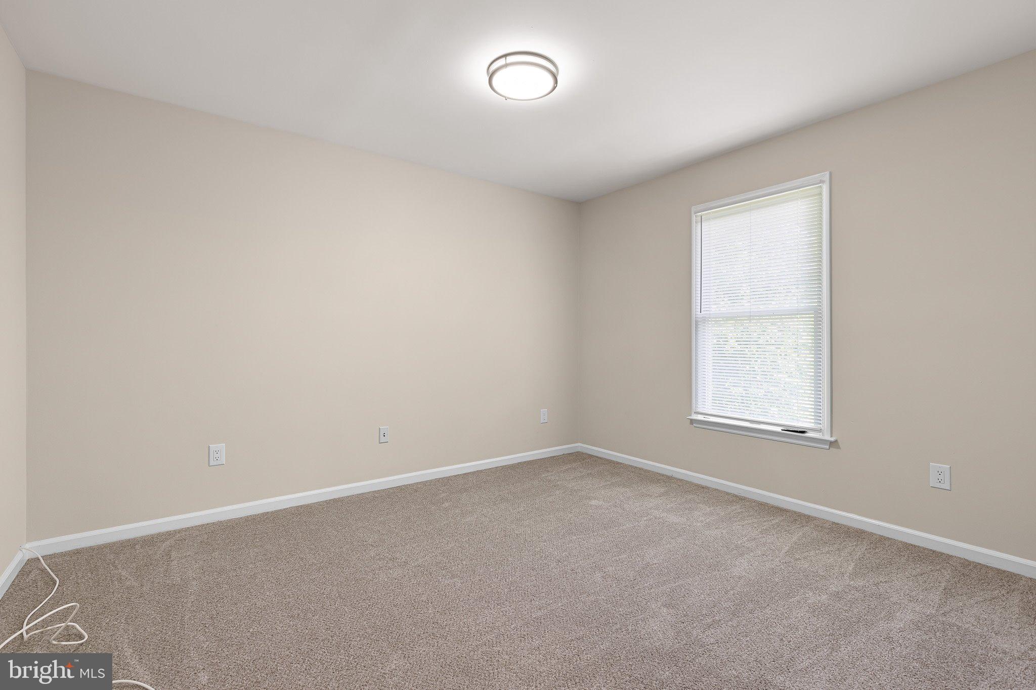FOREST KNOLL - Residential