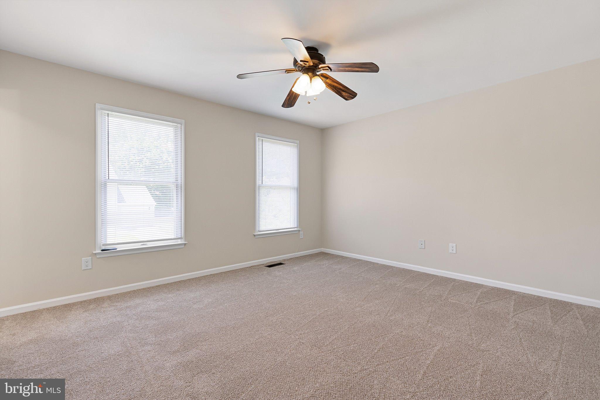 FOREST KNOLL - Residential