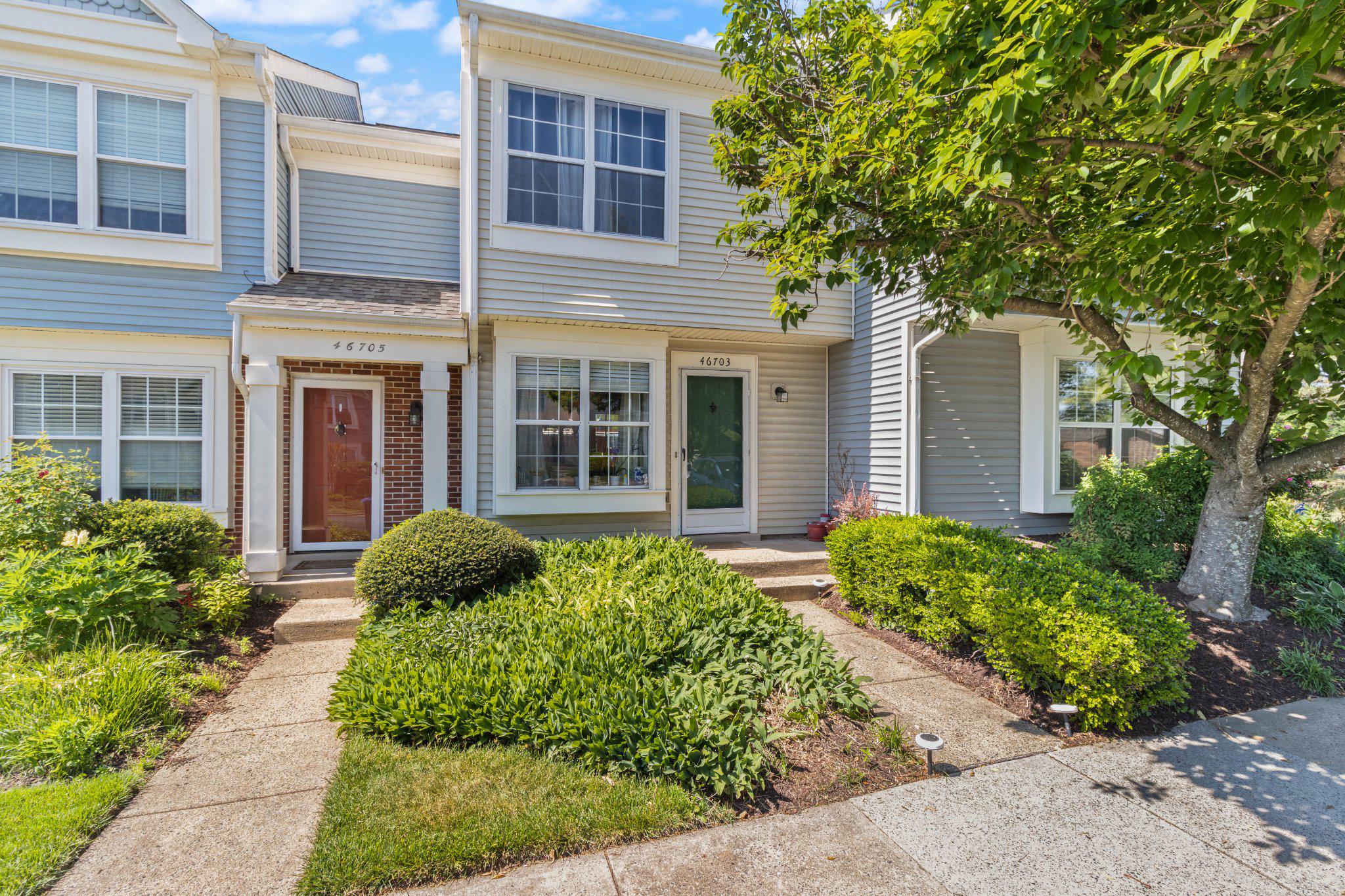 Public::Renovated two-level townhome in Rolling Ridge. Everything is done! HVAC 2022. Modern kitchen with on -trend modern black cabinets with brushed gold fixtures. Floating wood shelves, all stainless appliances (2022).  Repainted 1st floor. Installed fence in 2024 and pantry in 2025.  Built-in range hood. Eat-in breakfast area and bar for additional seating. New engineered hardwood with natural wood. Renovated bathroom with hexagon floor tile, 12 x 24 shower tile, gold fixtures. Don't miss this move-in ready home and the best deal in this price range! *Condo which covers the roof/siding. TWO YEARS OLD ROOF.