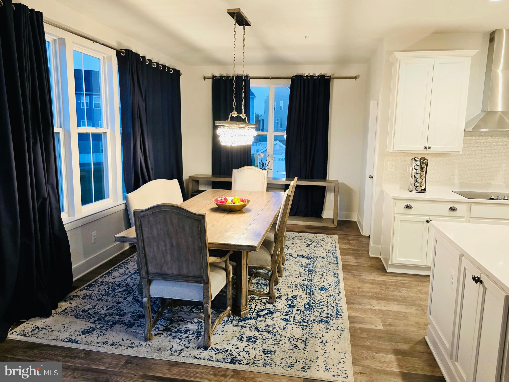 MEADE'S CROSSING - Residential