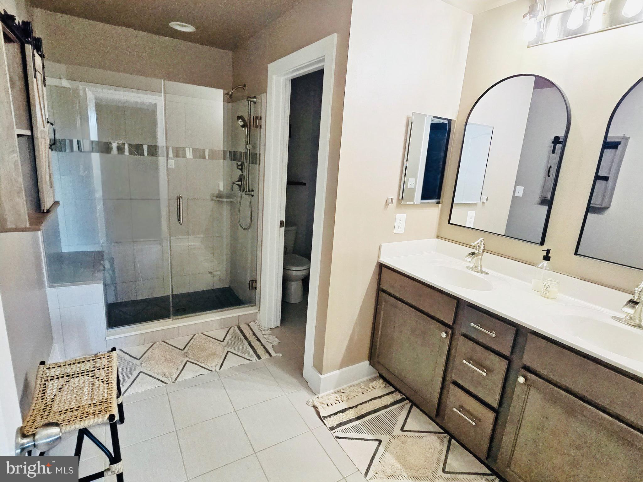 MEADE'S CROSSING - Residential