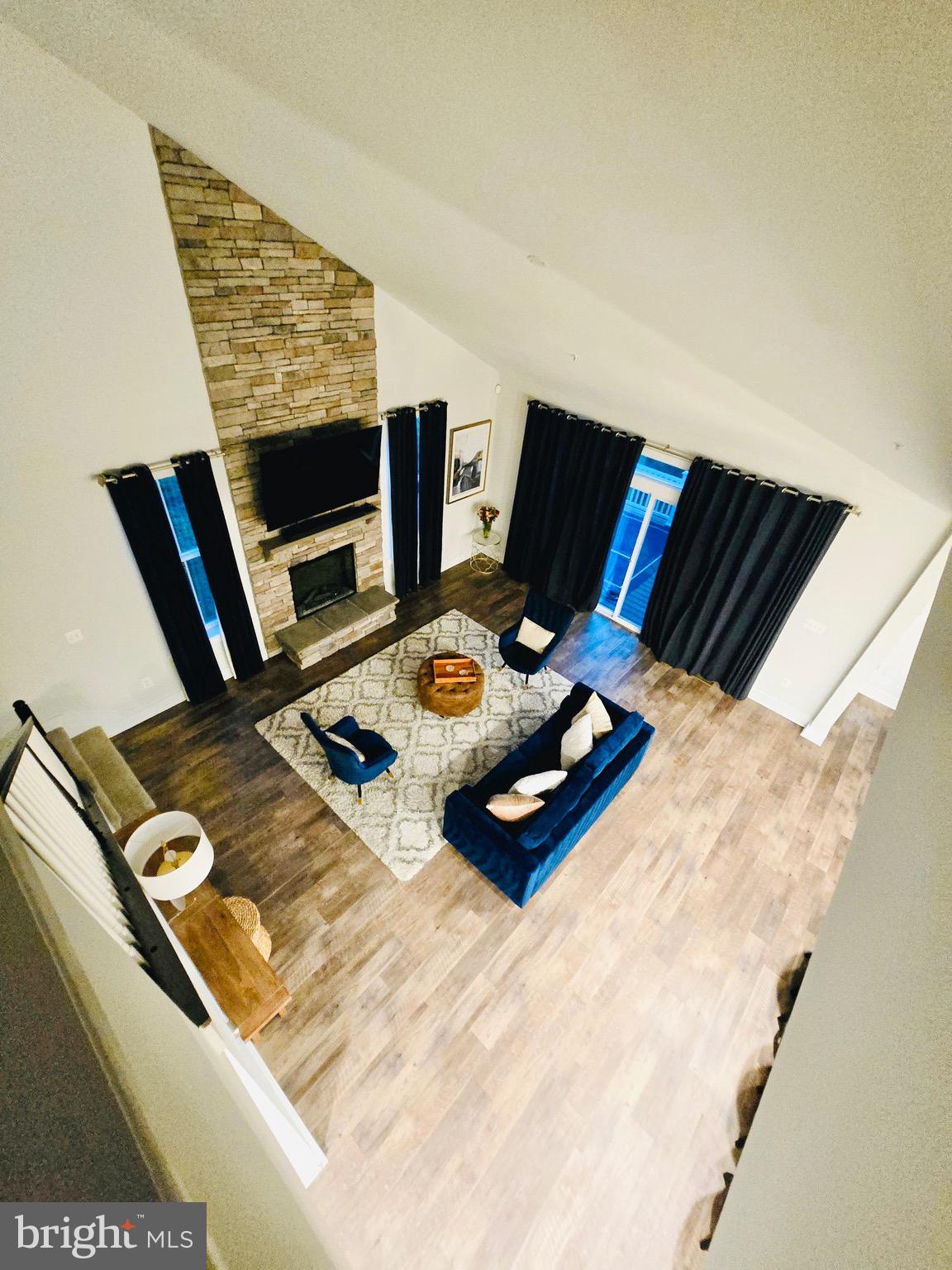 MEADE'S CROSSING - Residential