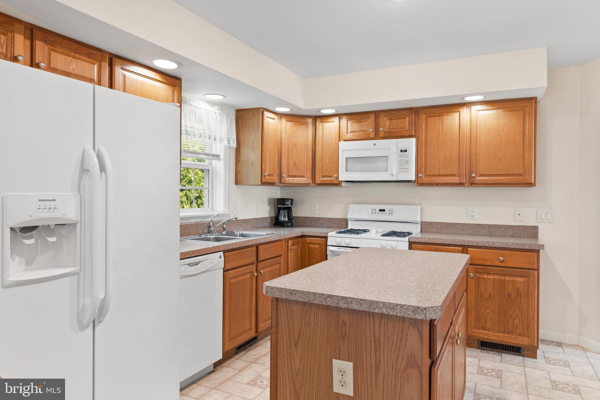 BARCLAY FARMS - Residential