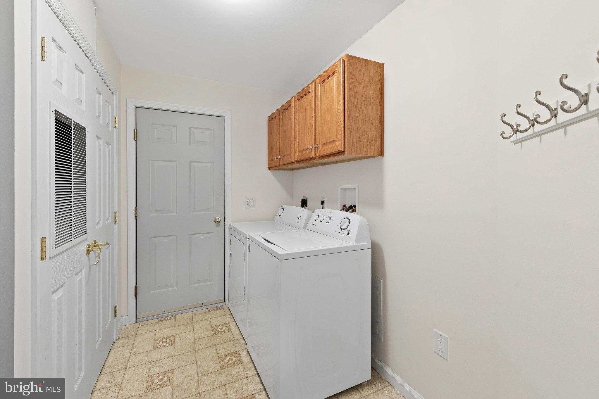 BARCLAY FARMS - Residential