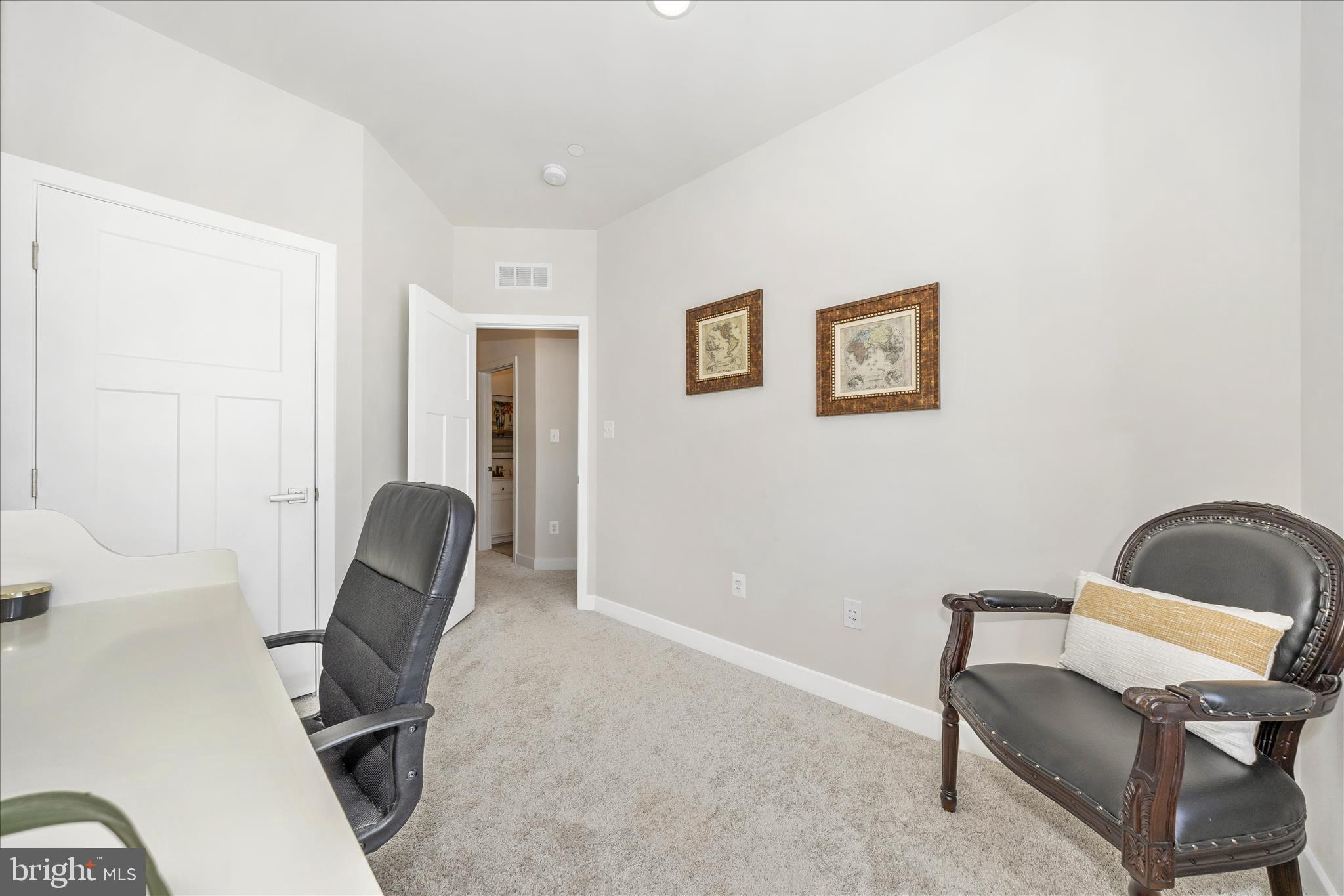 LAKE LINGANORE OAKDALE - Residential