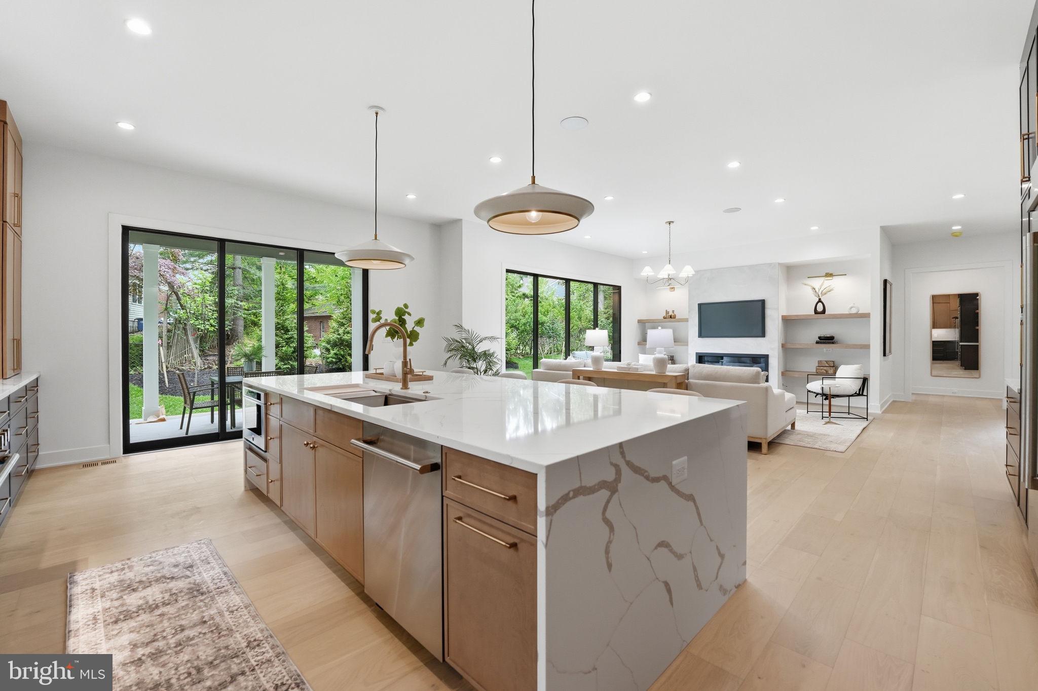 POPLAR HEIGHTS - Residential