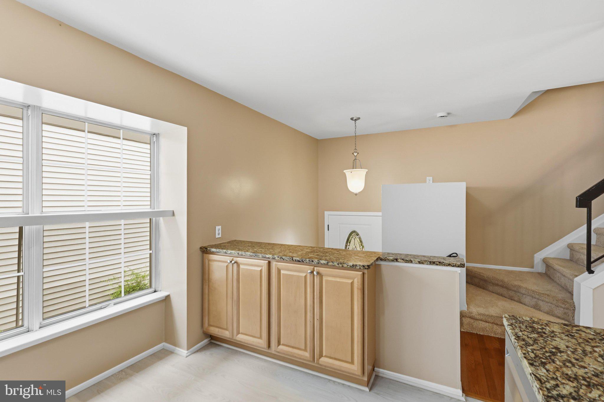 OAKWOOD COMMONS AT BURKE - Residential