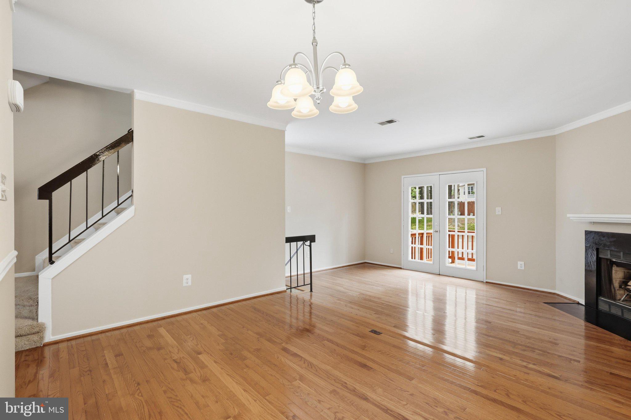 OAKWOOD COMMONS AT BURKE - Residential