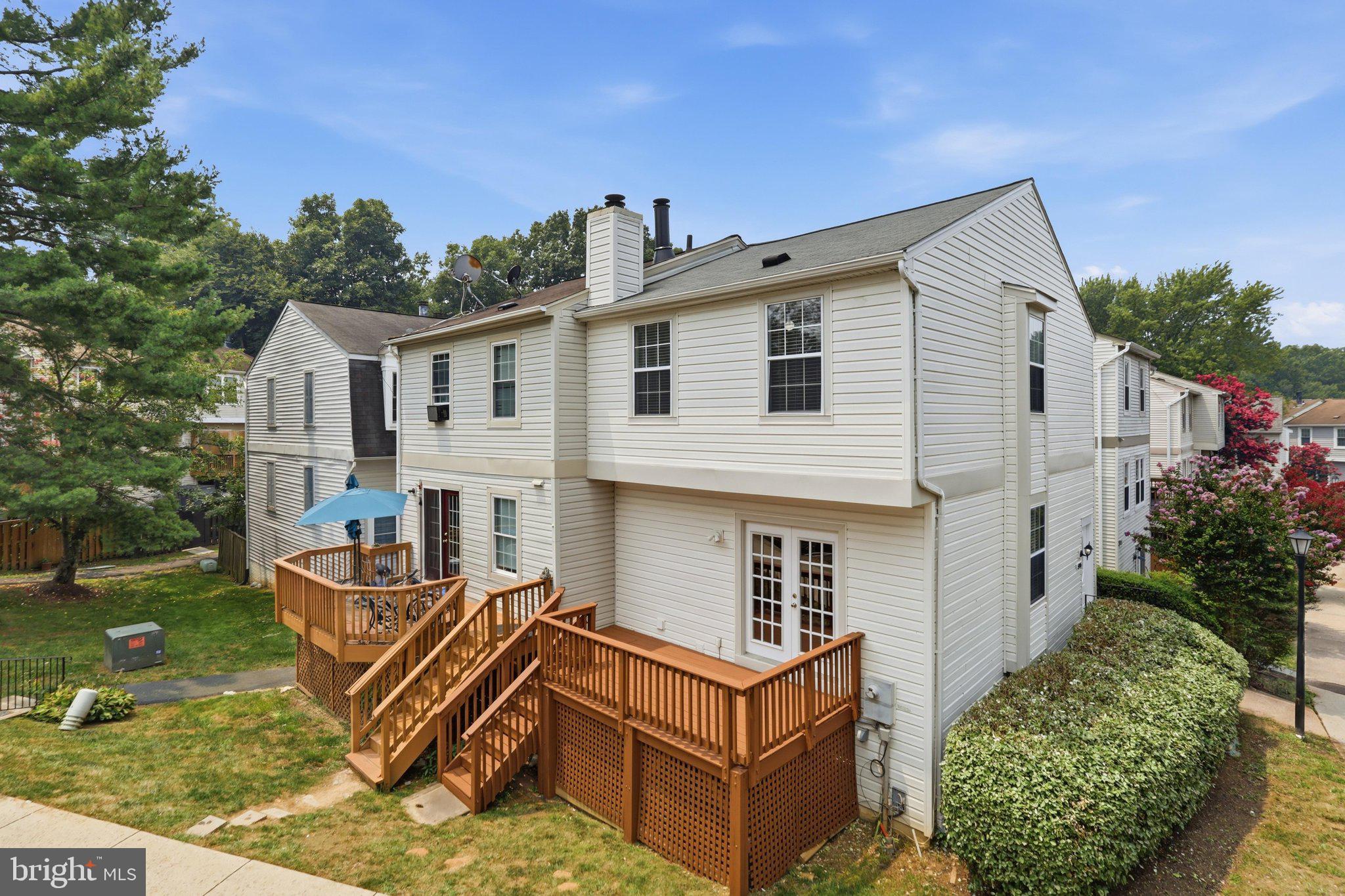 OAKWOOD COMMONS AT BURKE - Residential