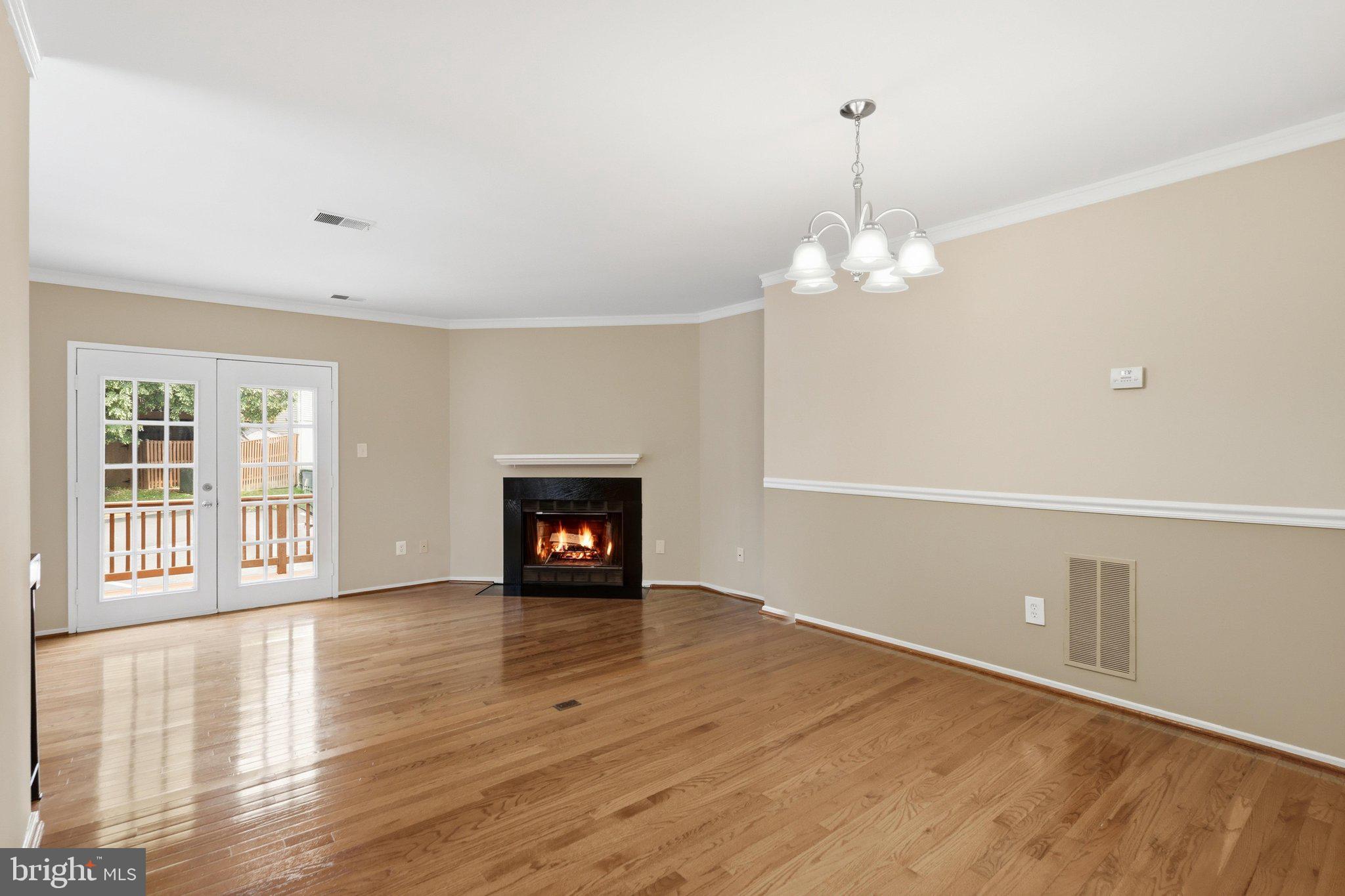OAKWOOD COMMONS AT BURKE - Residential