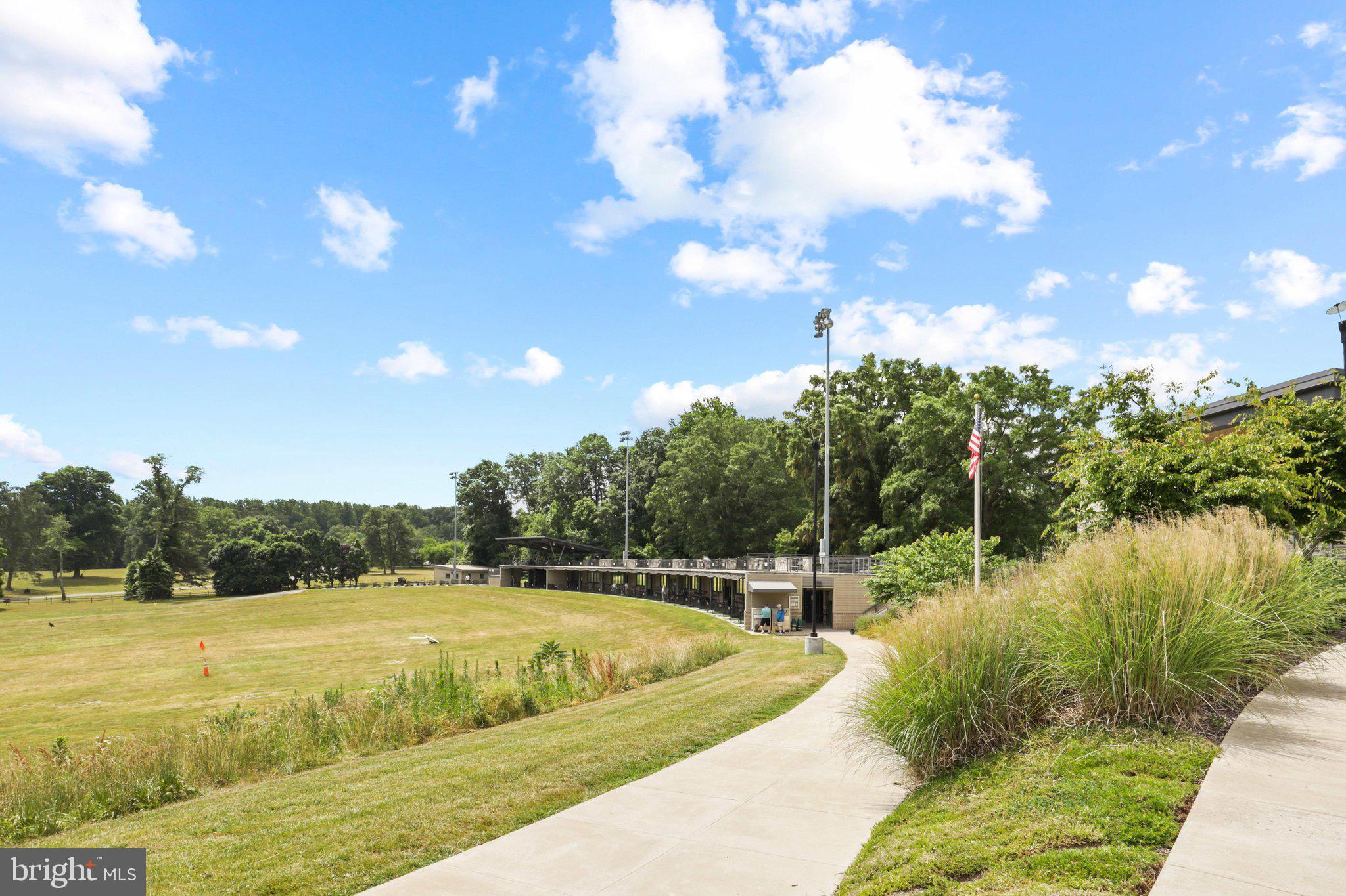 OAKWOOD COMMONS AT BURKE - Residential