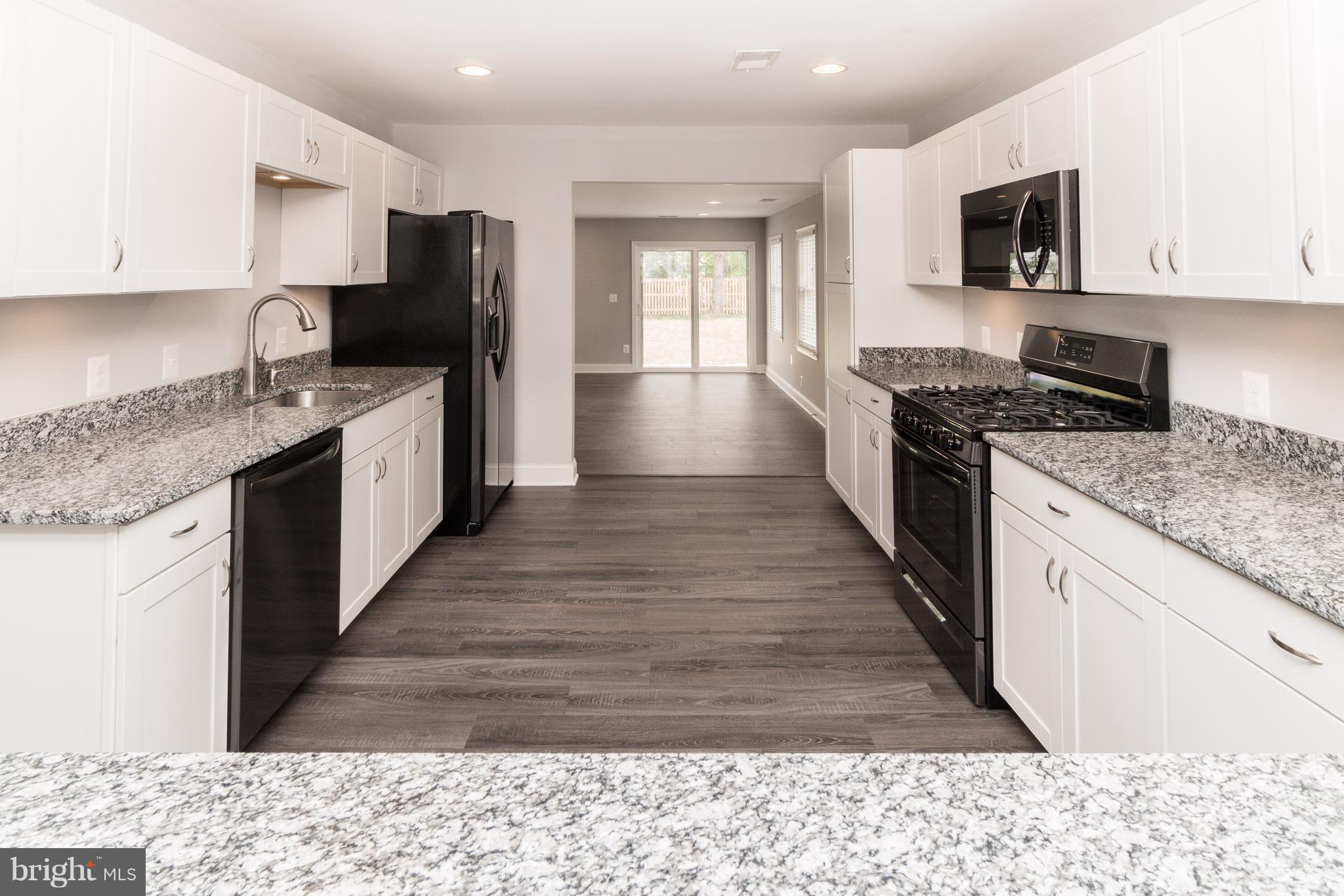 BELVEDERE HEIGHTS - Residential