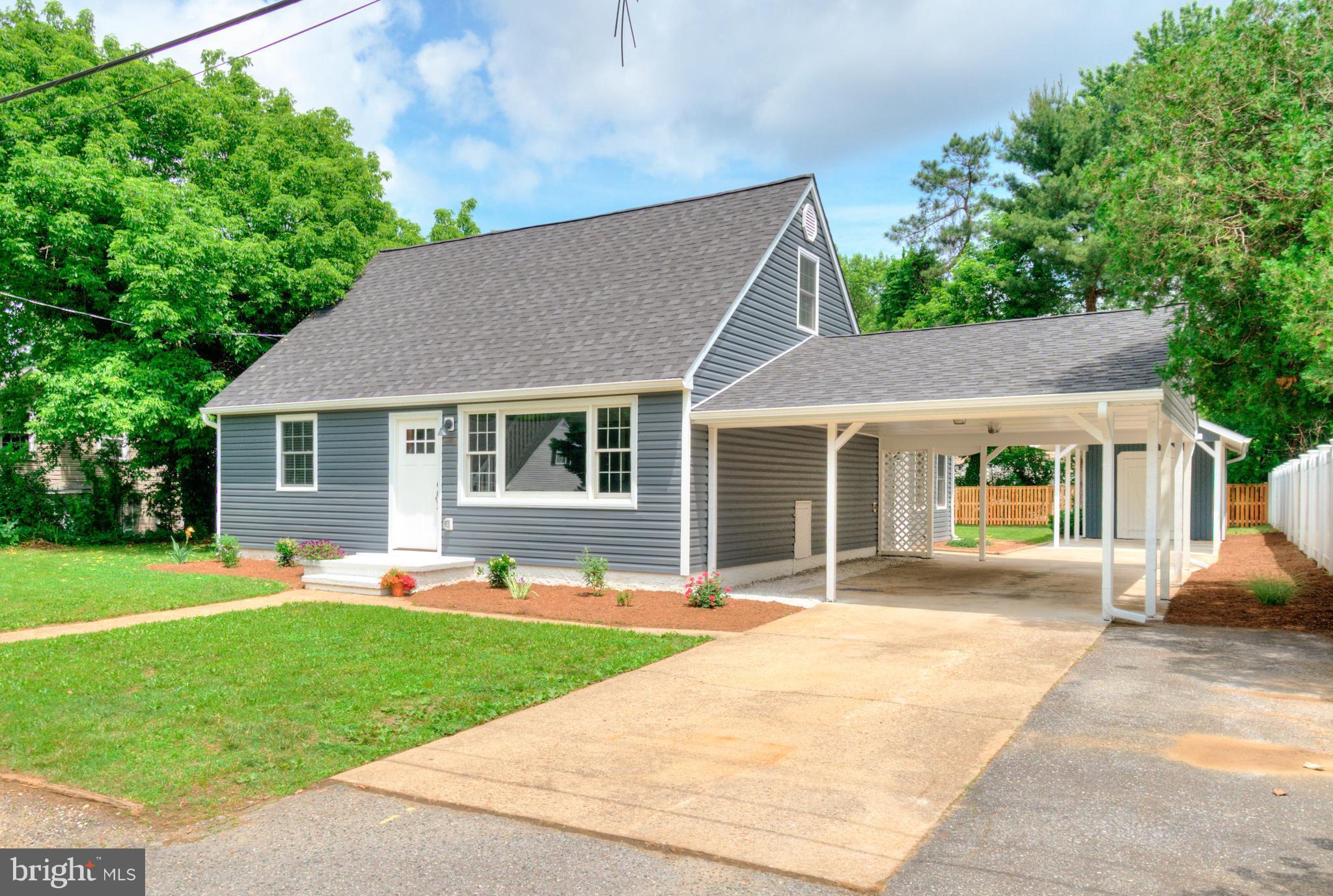 Reduced $10k off original list & offering $3k concession w/ full price offer! 4/2 Cape Cod in coveted Arnold w/upgraded appointments throughout. Gourmet kitchen w/ u/c lighting,s.s. appliances & granite tops, incl. bar top. New & inspected gas furnace/ A/C & ductwork, plumbing lines, gas W/H, LED lighting, electric panel & wiring t/o. Kohler fixtures. Shed, carports, & private cedar fenced yard