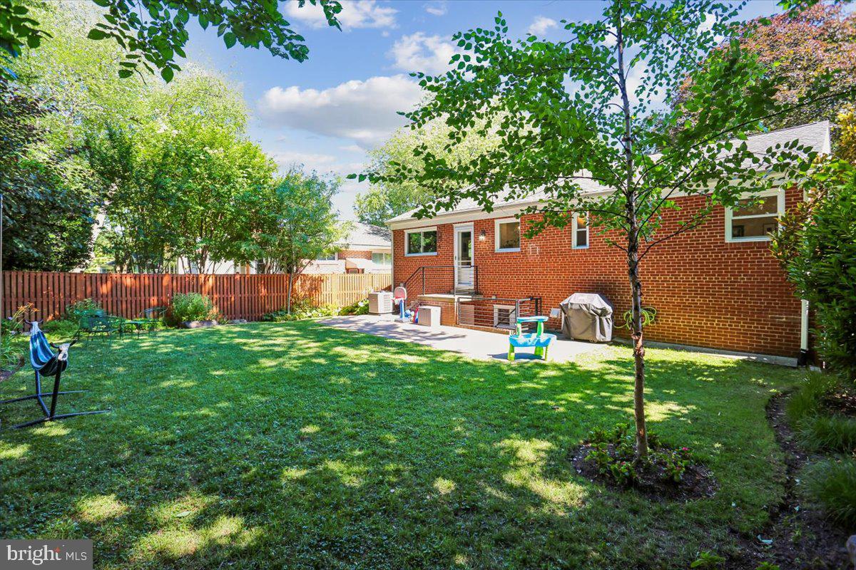 GARRETT PARK ESTATES - Residential