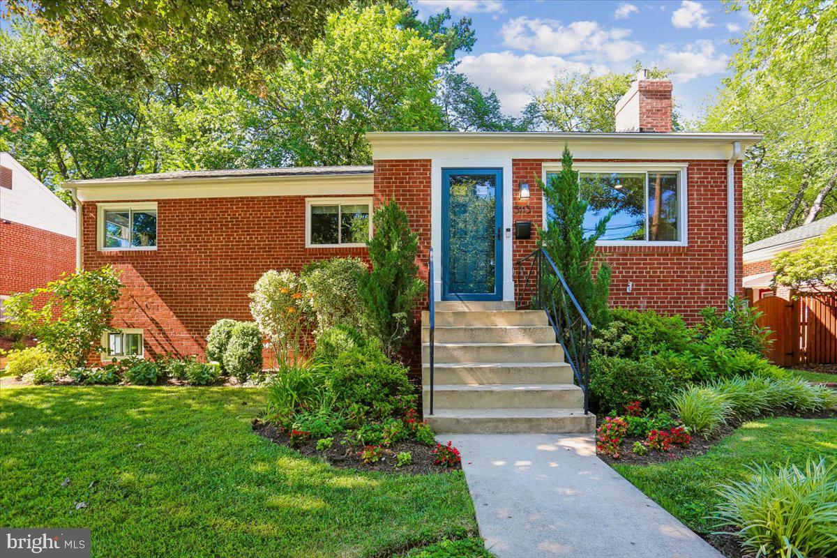 GARRETT PARK ESTATES - Residential