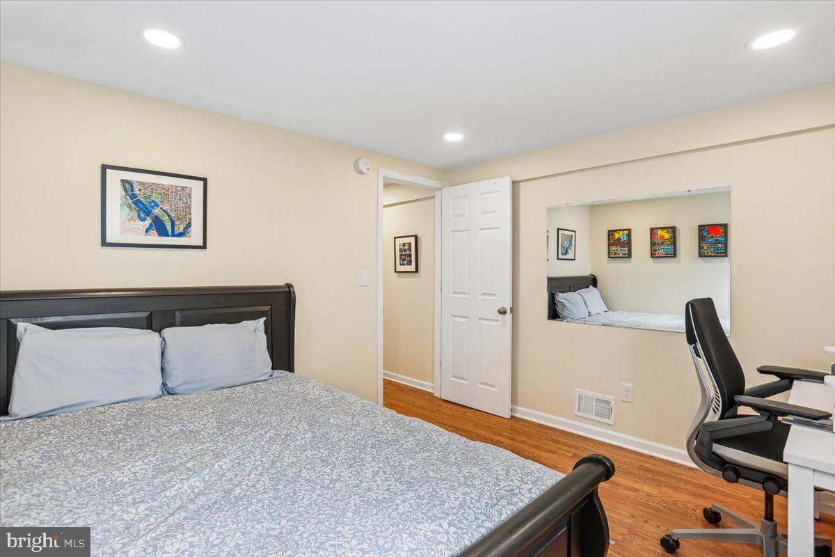 GARRETT PARK ESTATES - Residential