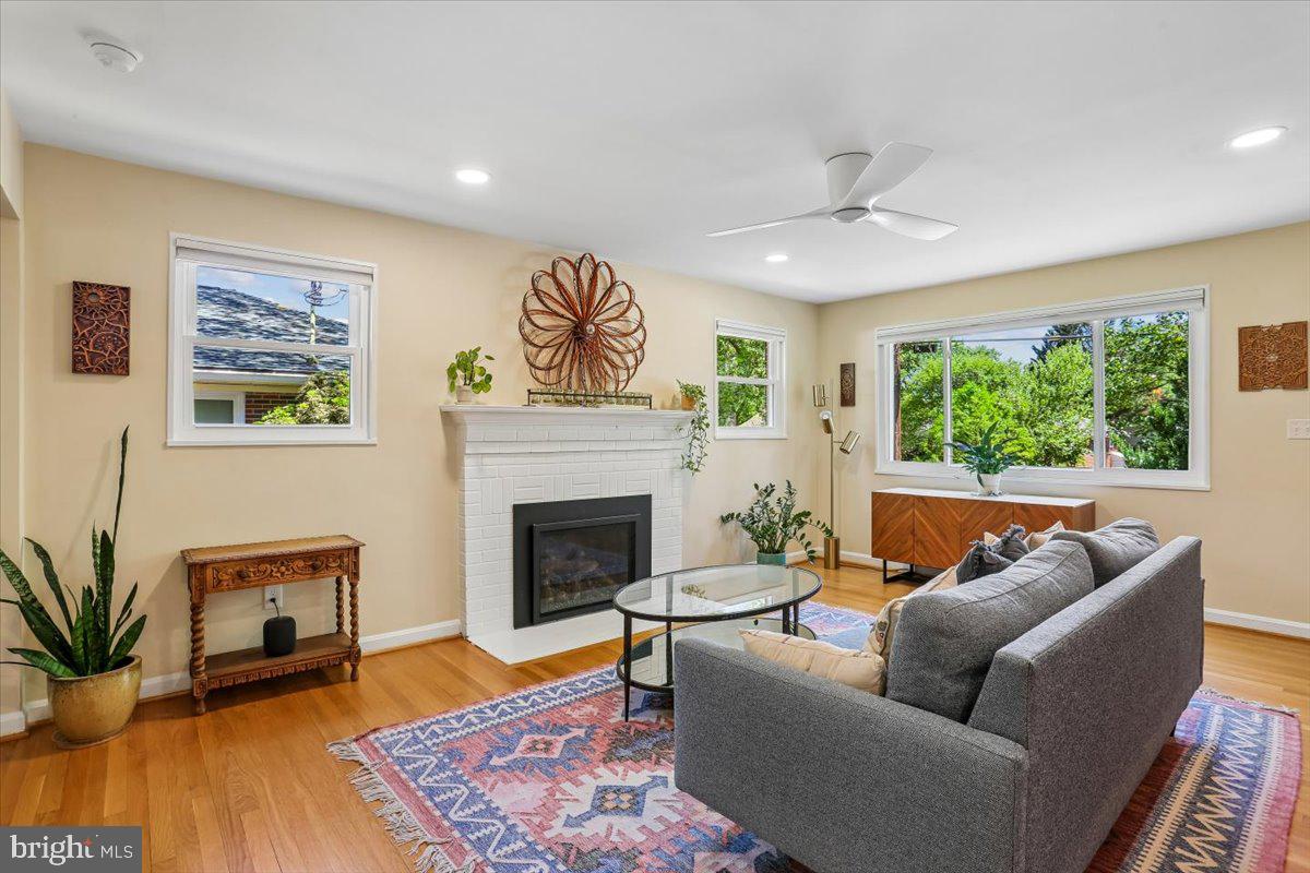 GARRETT PARK ESTATES - Residential