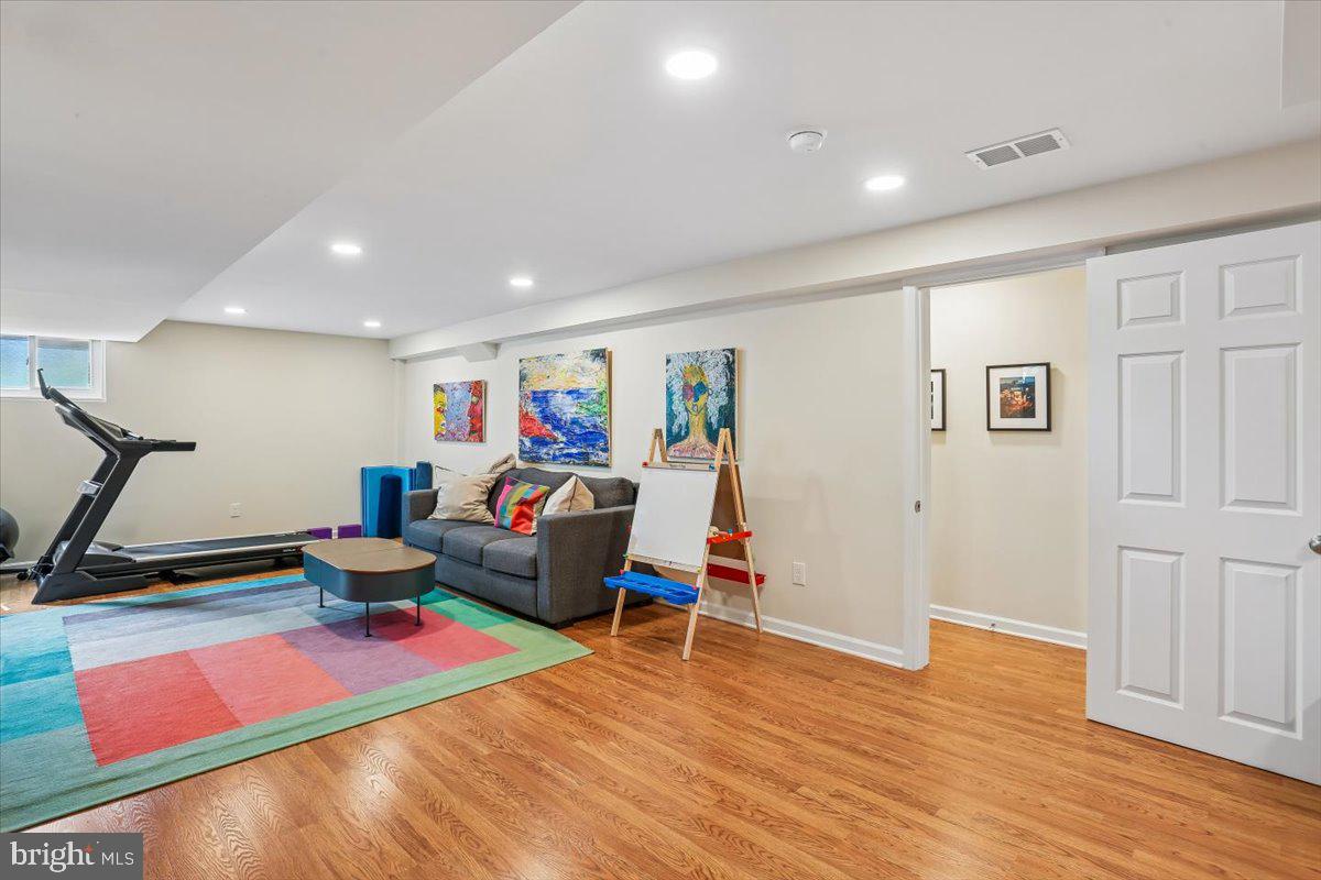 GARRETT PARK ESTATES - Residential