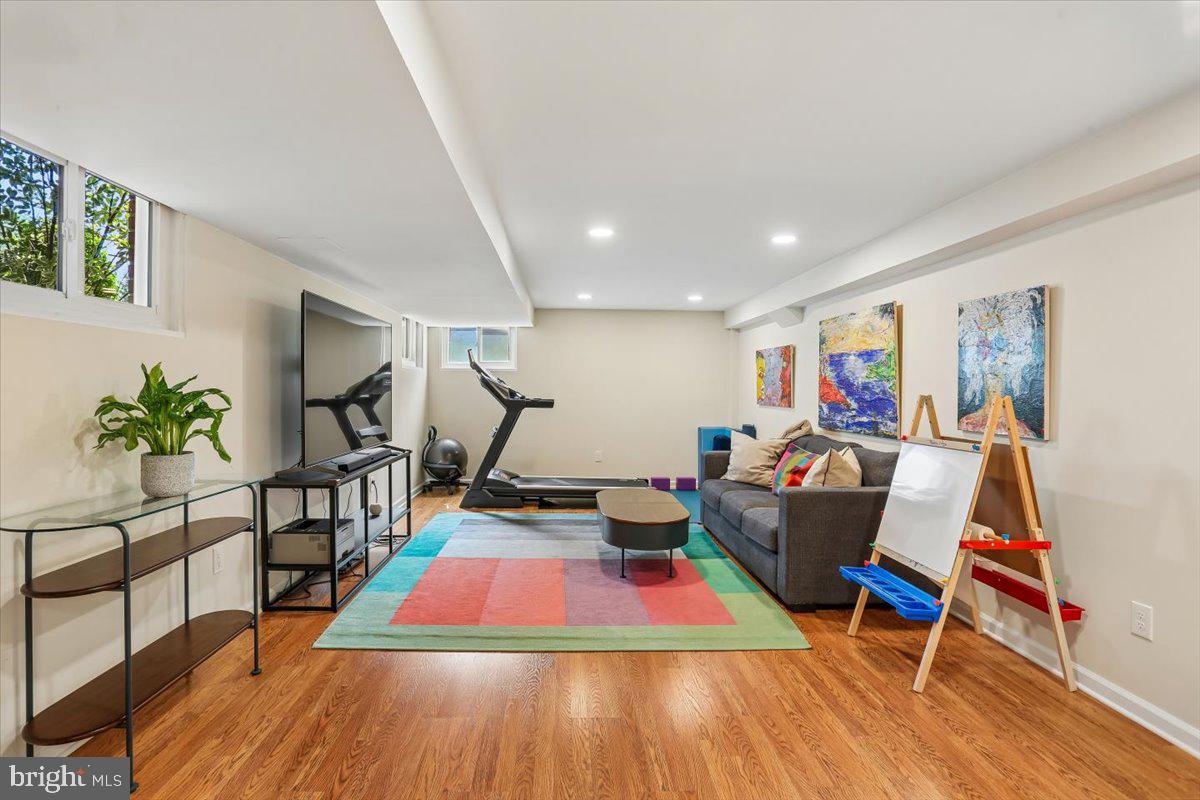 GARRETT PARK ESTATES - Residential