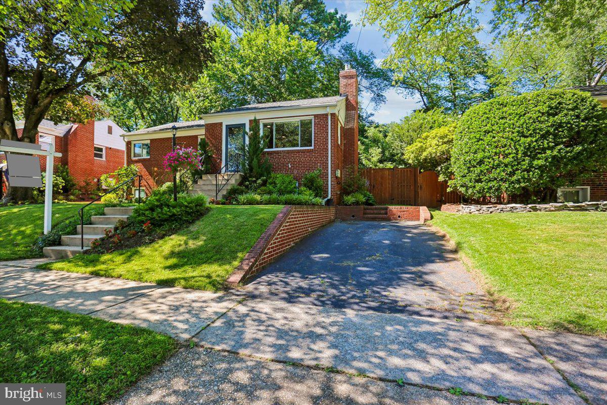 GARRETT PARK ESTATES - Residential