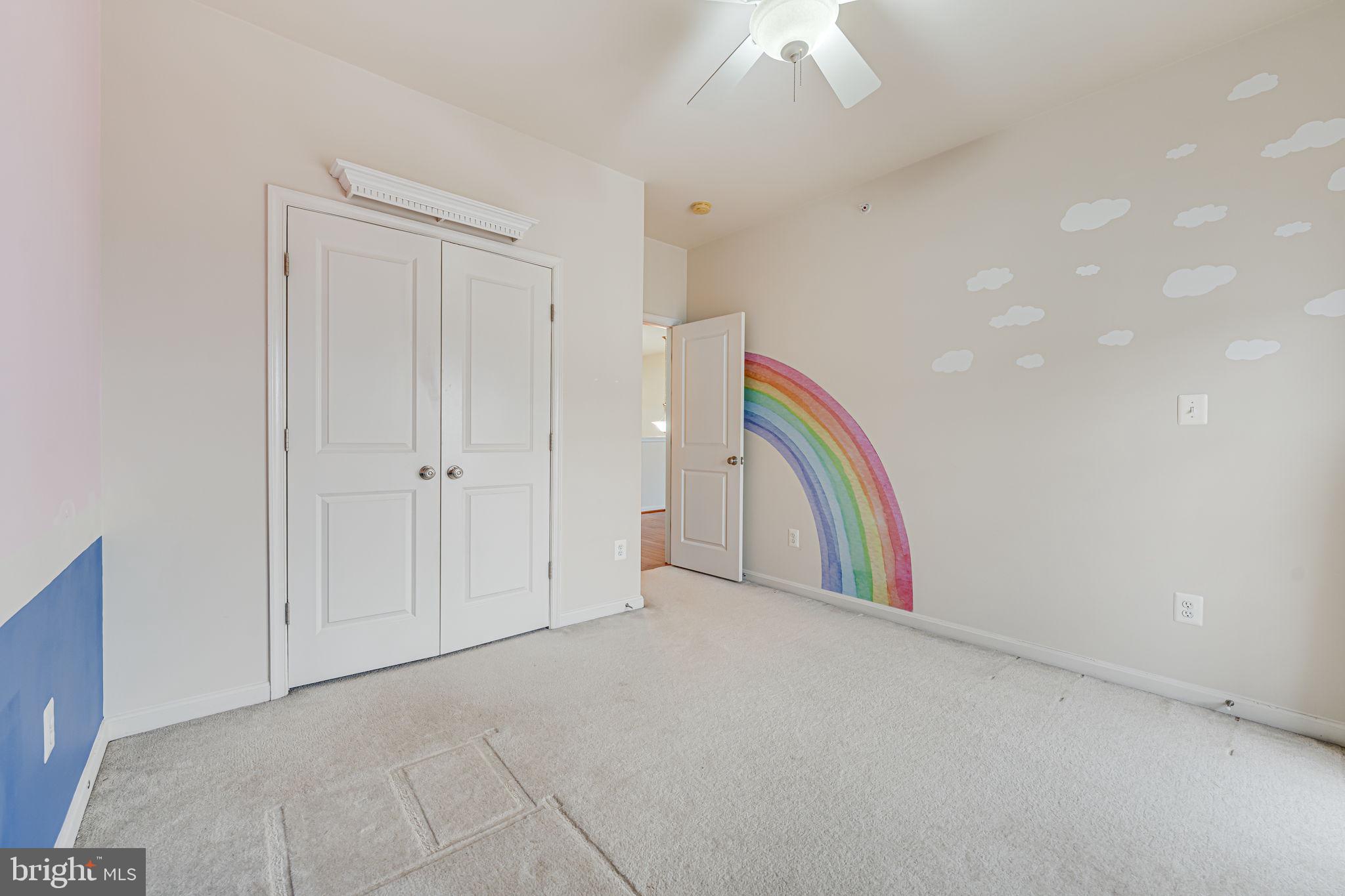MADISON CRESCENT CONDOMINIUM - Residential Lease