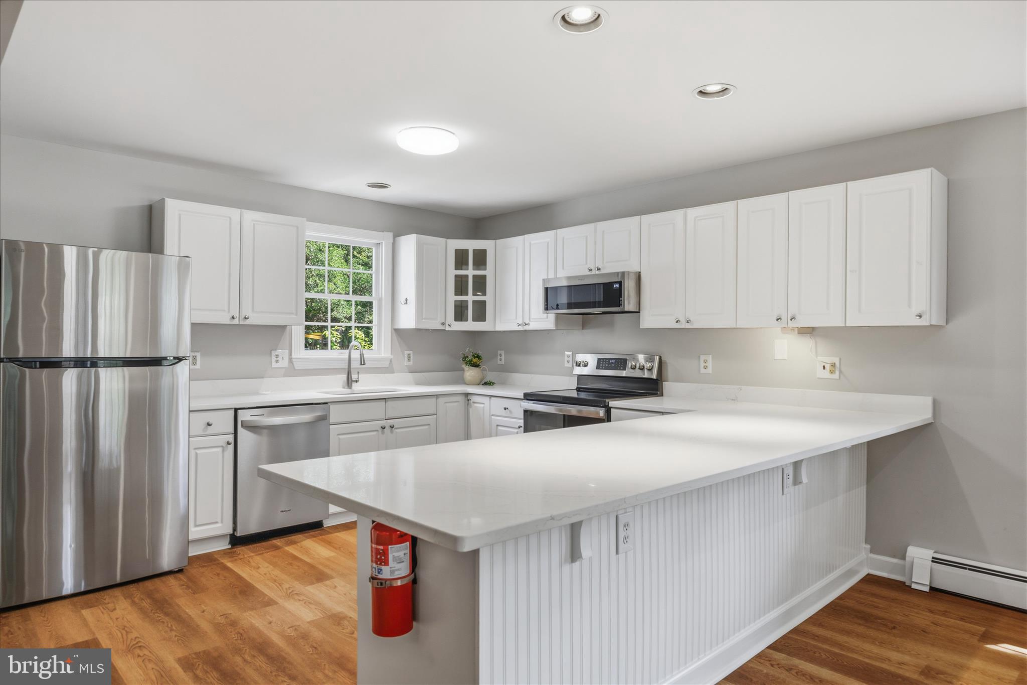 SUNSET KNOLL - Residential