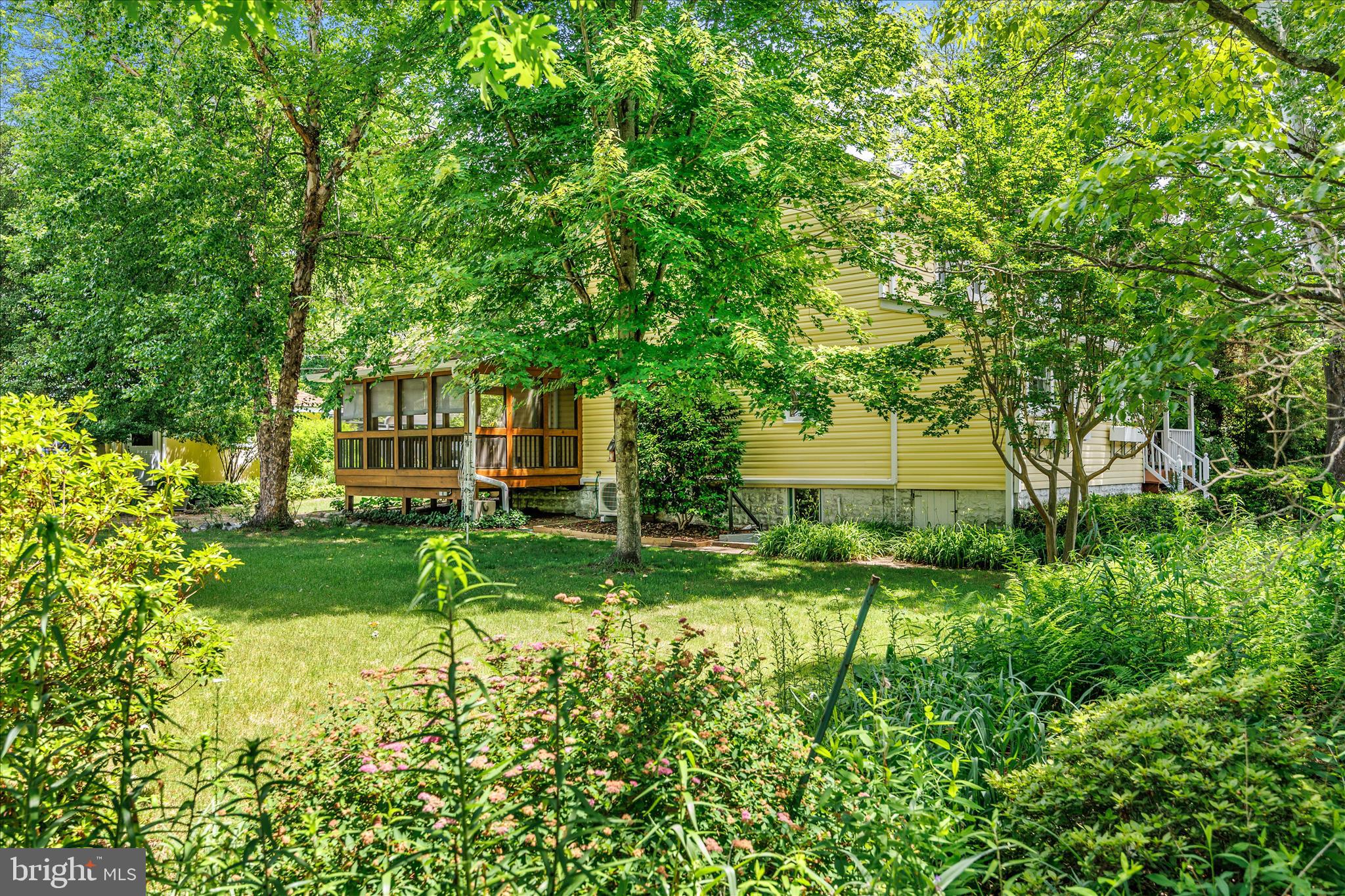 SUNSET KNOLL - Residential