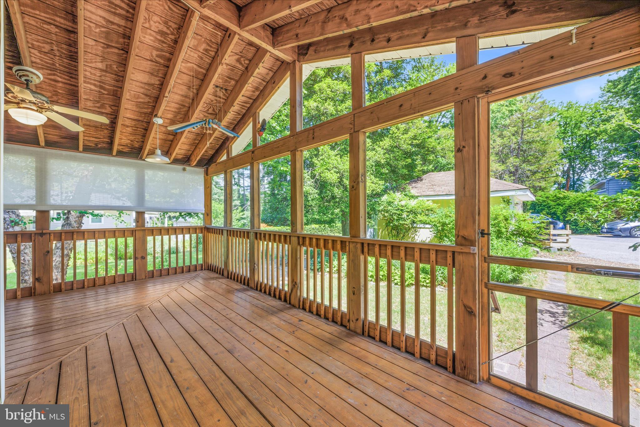 SUNSET KNOLL - Residential