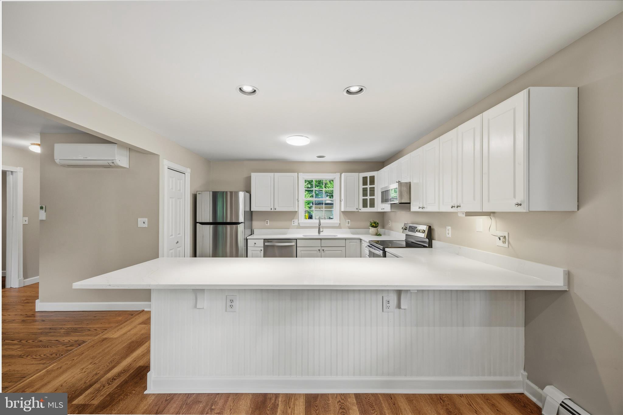 SUNSET KNOLL - Residential