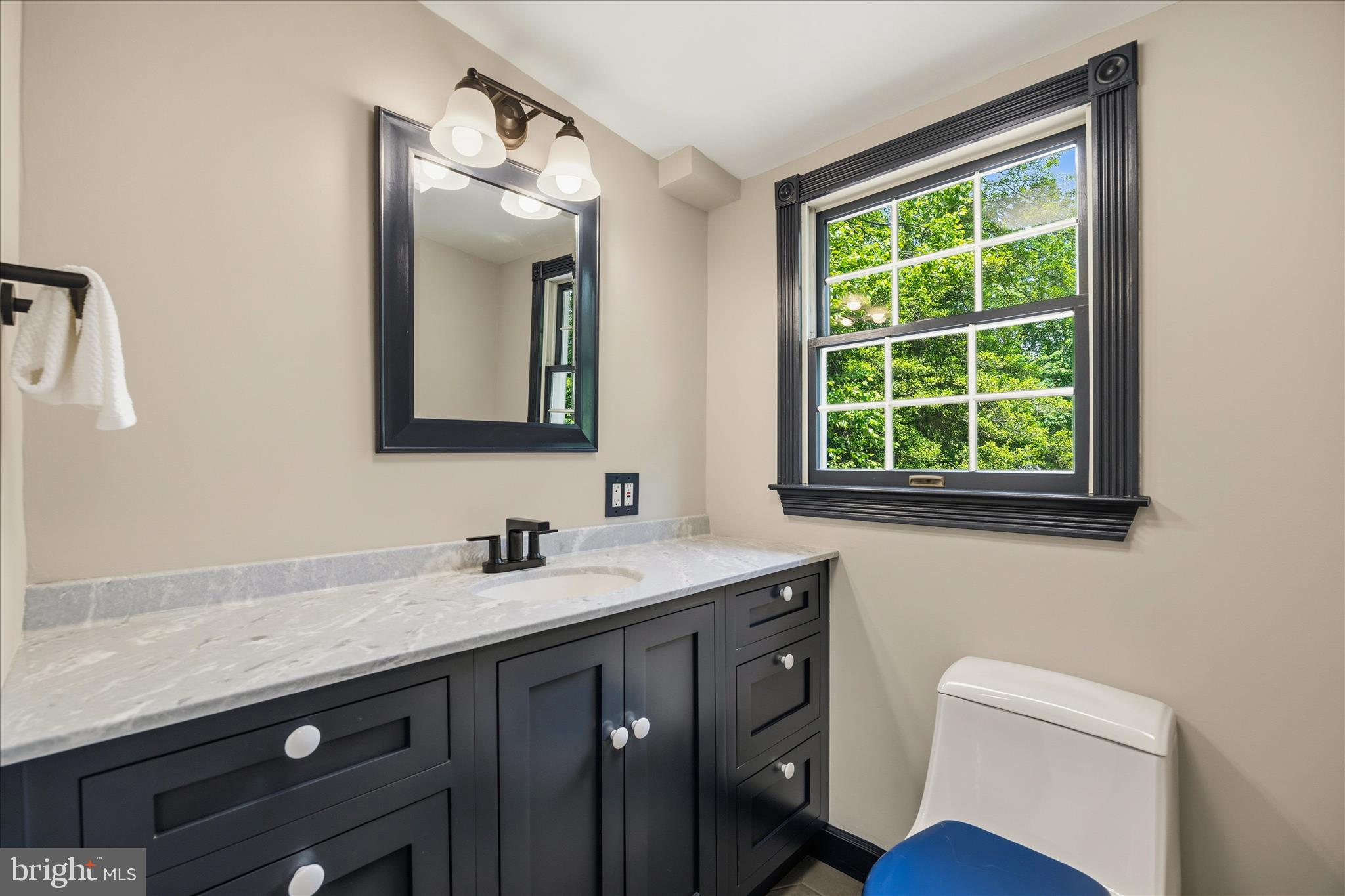 SUNSET KNOLL - Residential