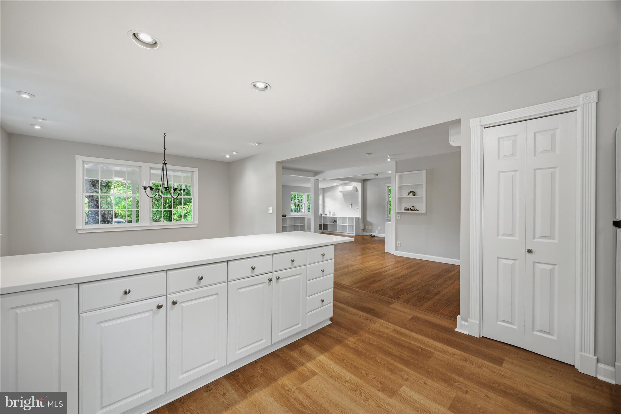 SUNSET KNOLL - Residential