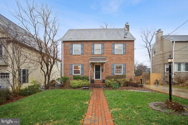 GLENCARLYN - Residential Lease