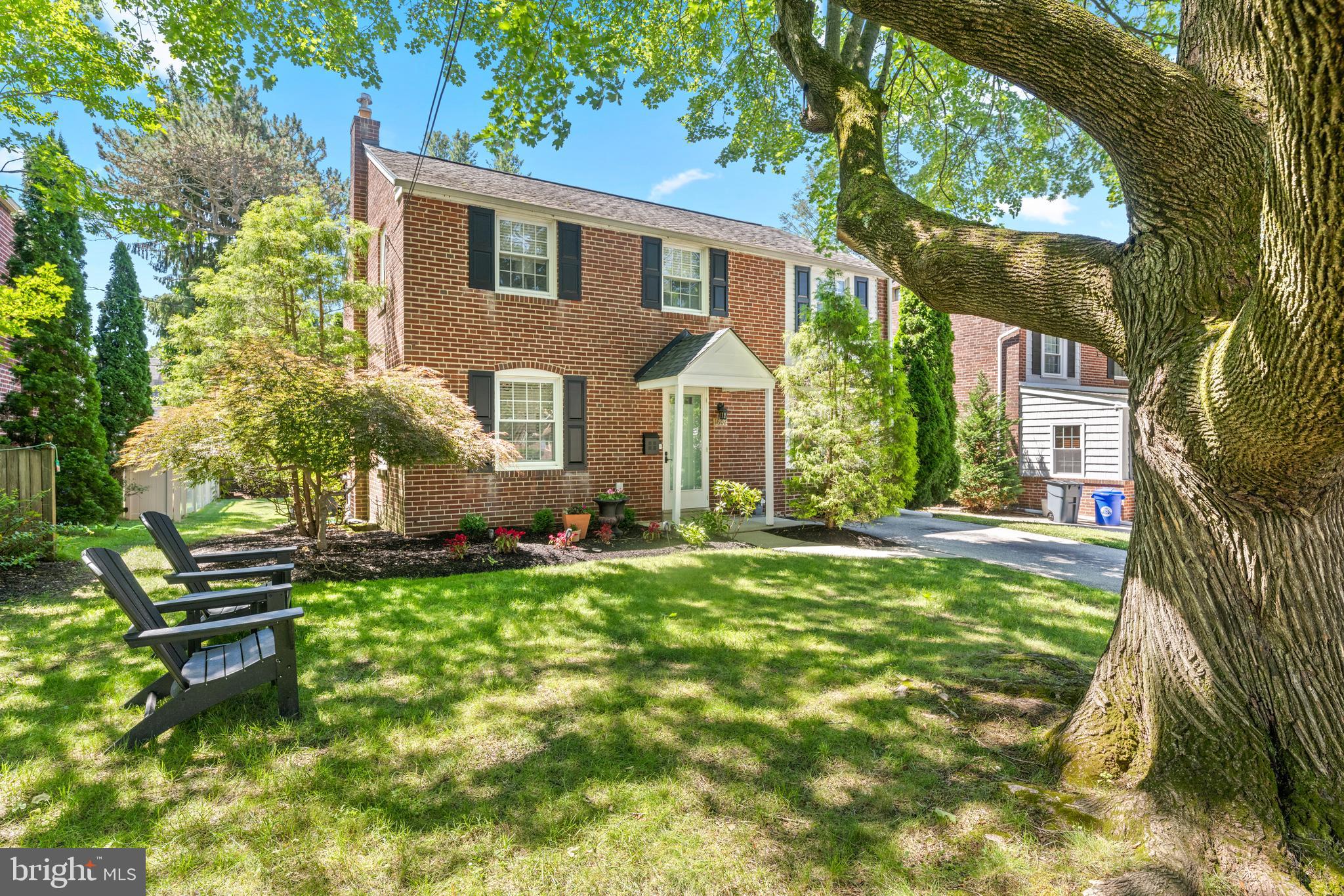 LYNNWOOD - Residential