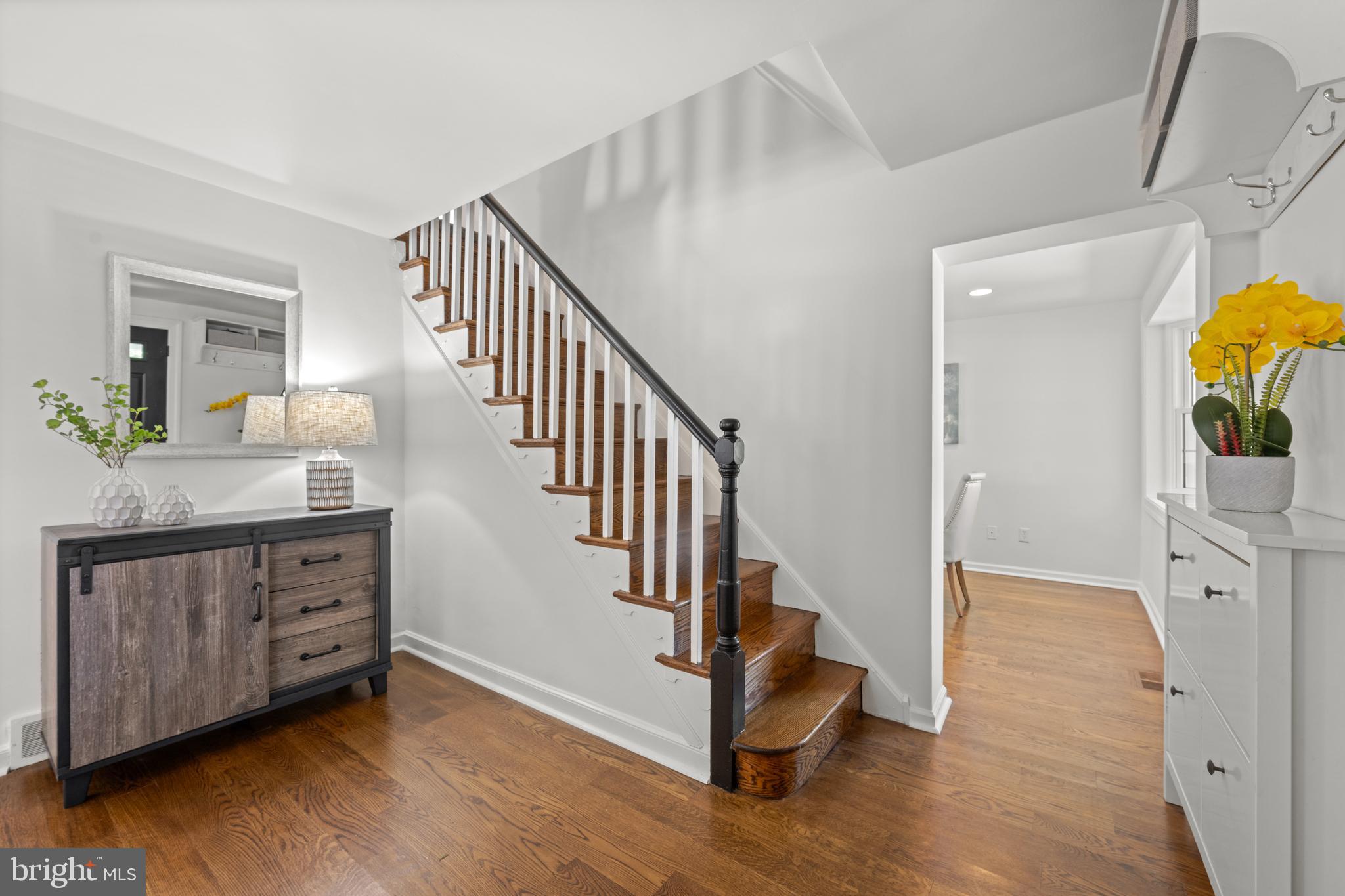 LYNNWOOD - Residential