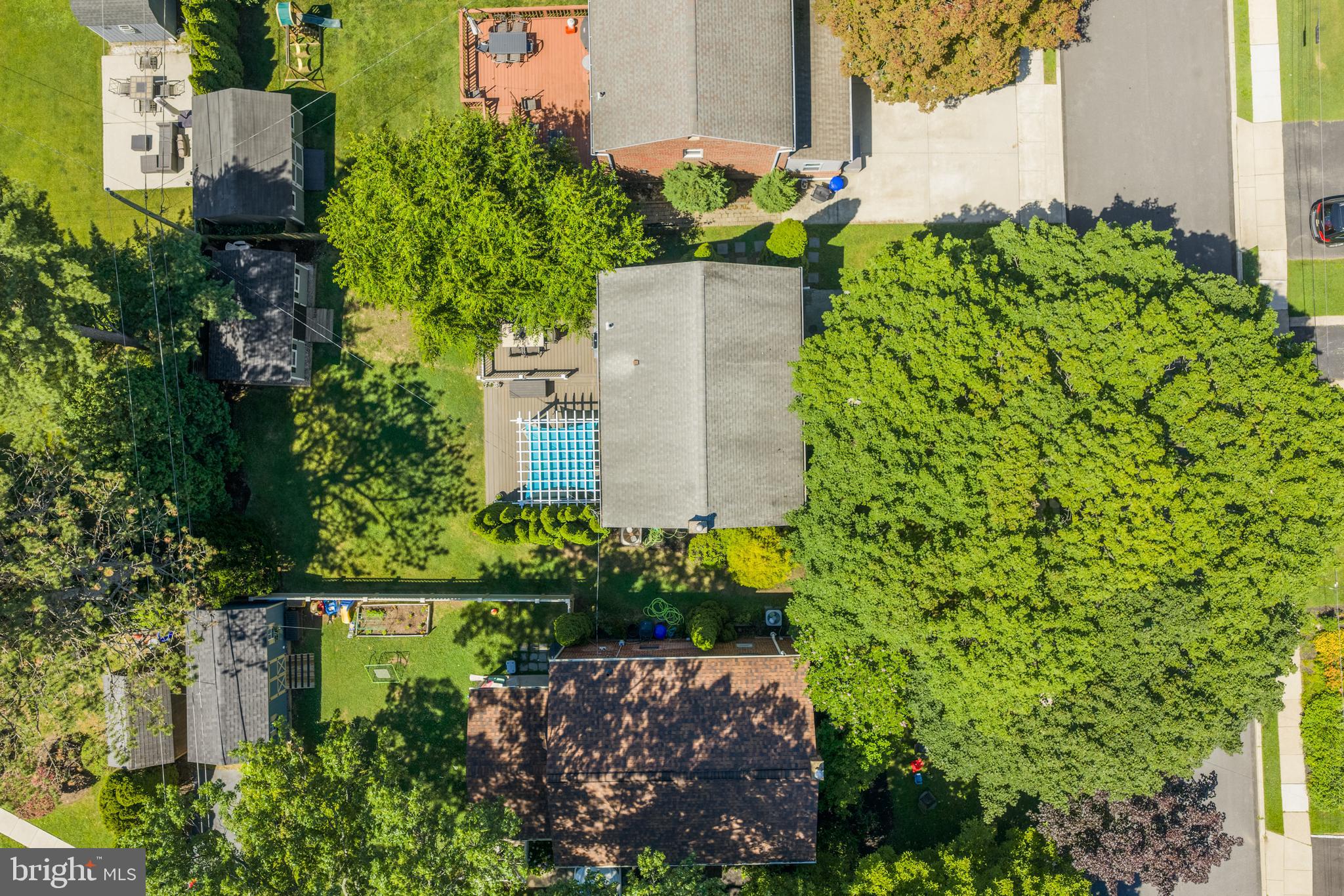 LYNNWOOD - Residential