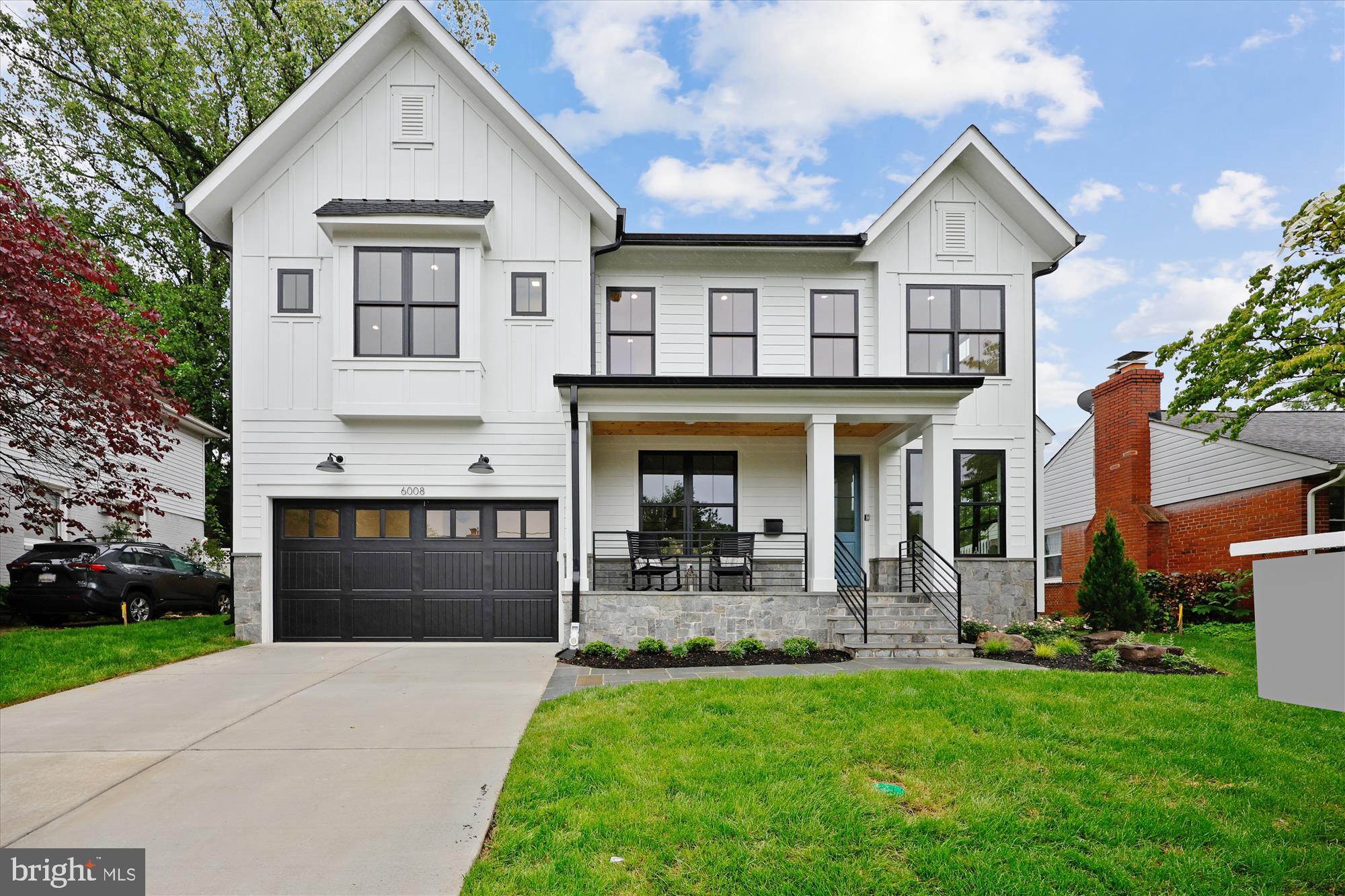 HENDRY ESTATES - Residential