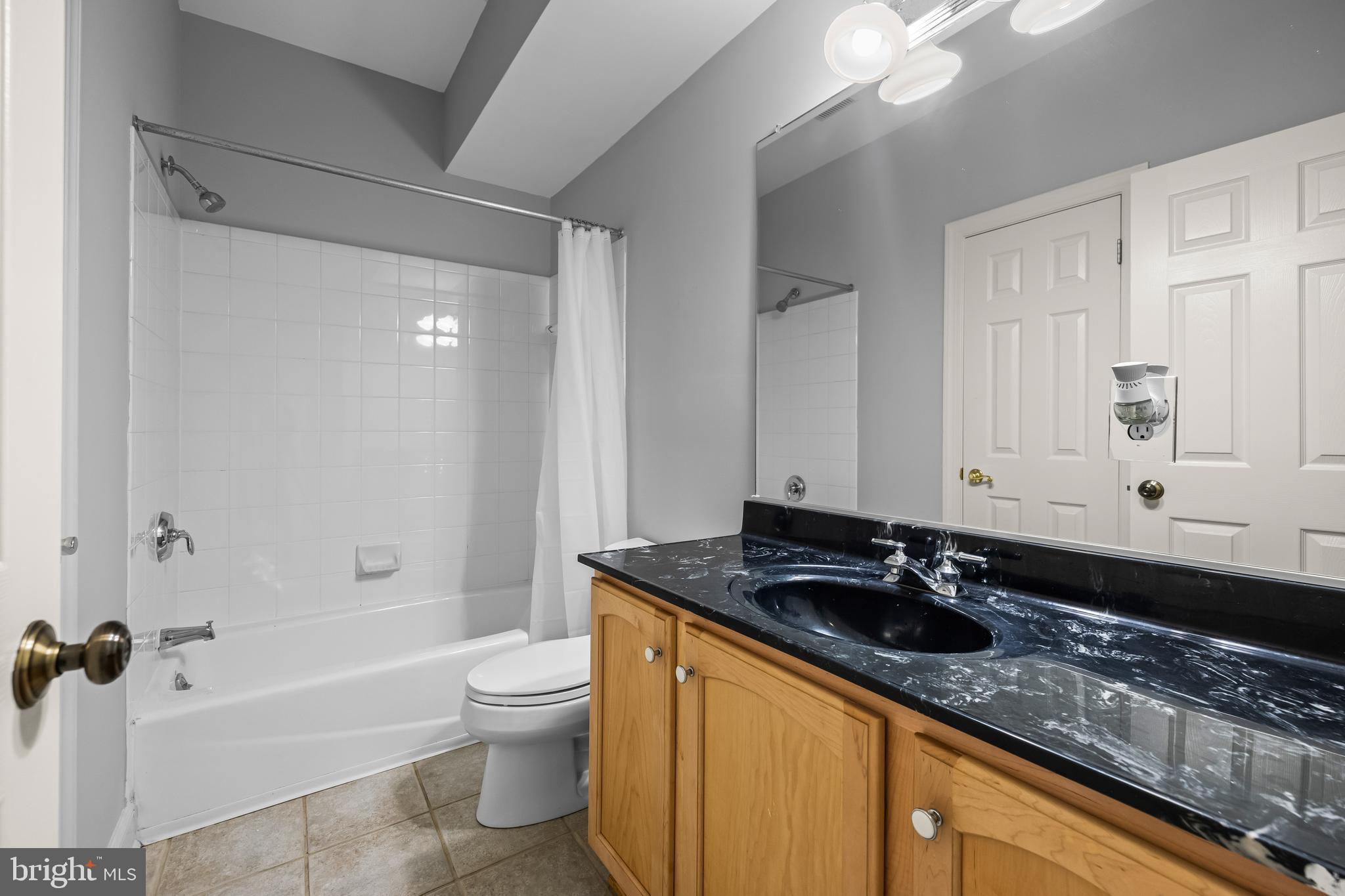 NORTH SHORE - Residential