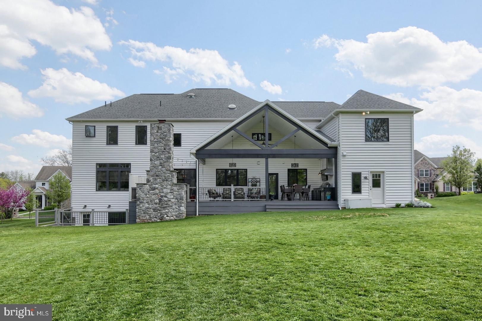 DEAVEN WOODS - Residential
