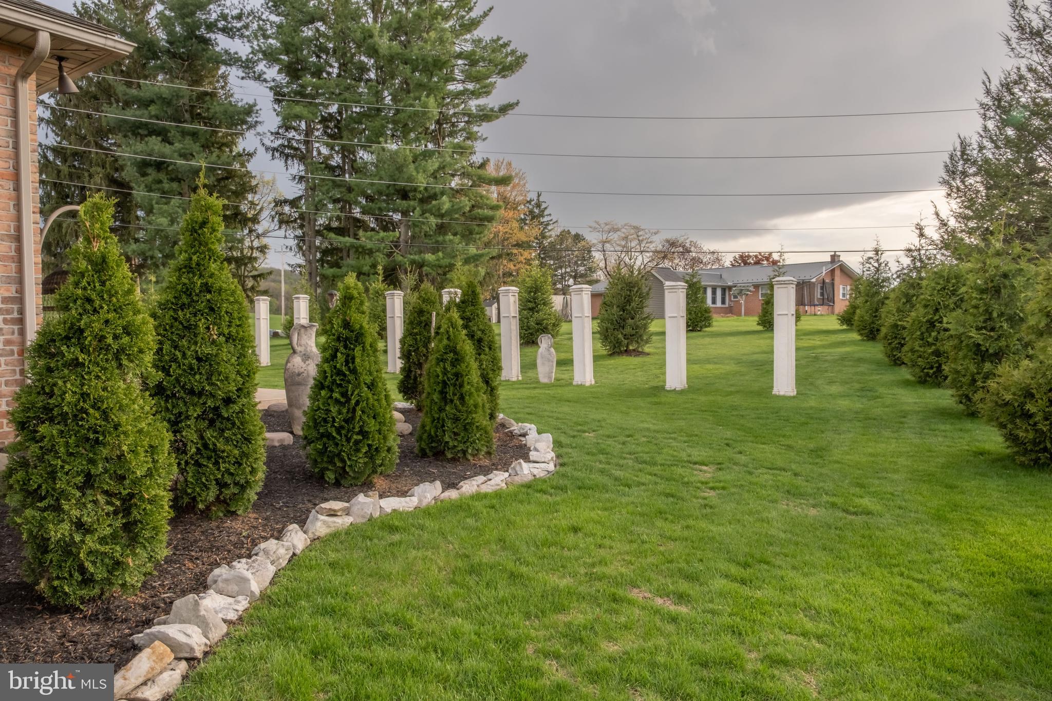 SOUTHAMPTON TWP - Residential