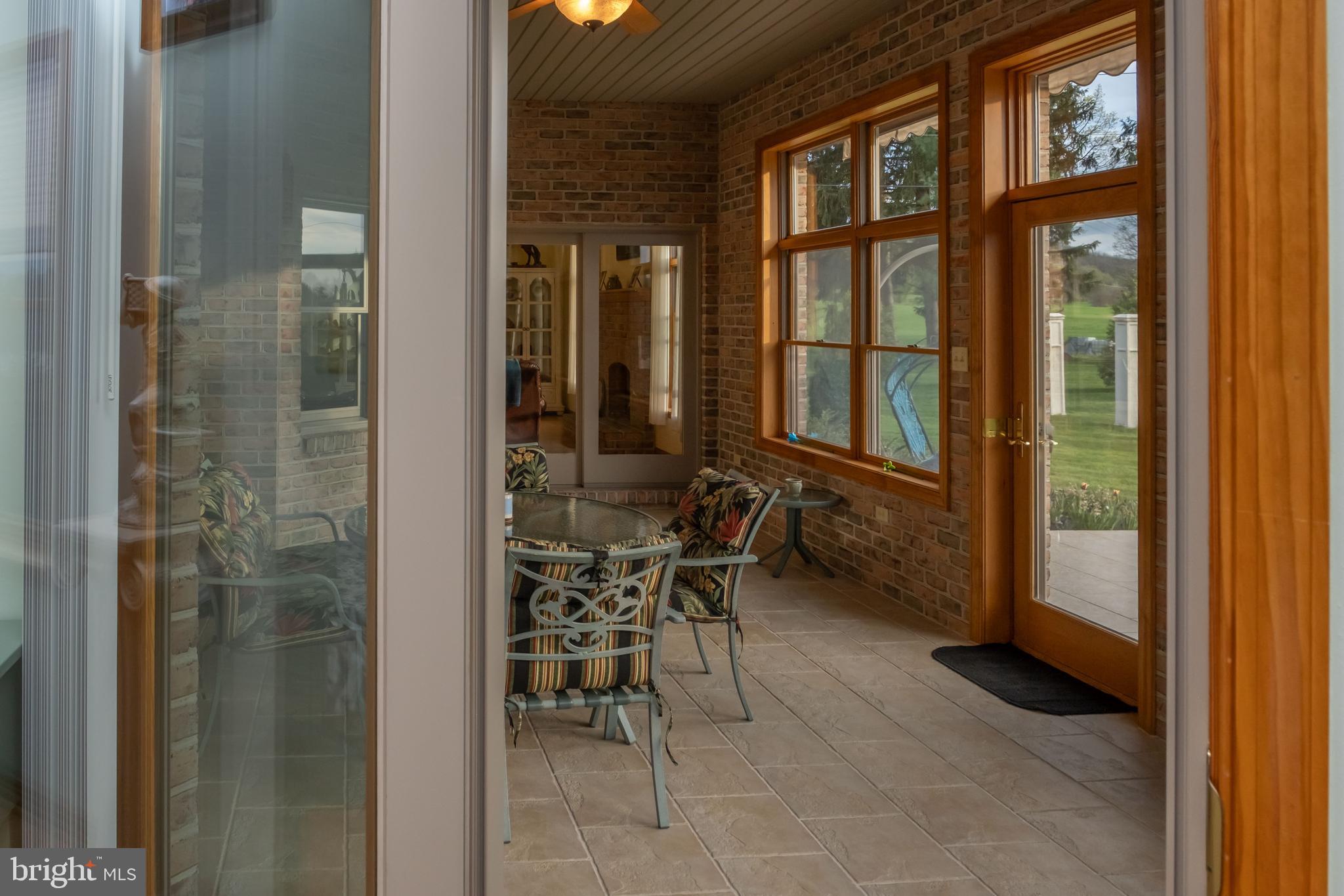 SOUTHAMPTON TWP - Residential