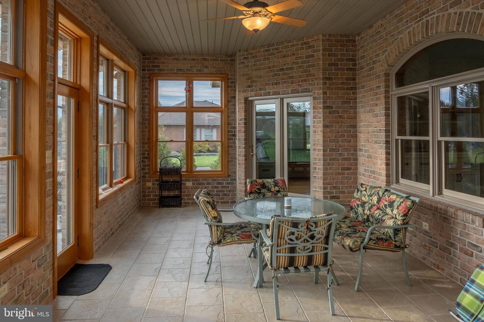 SOUTHAMPTON TWP - Residential