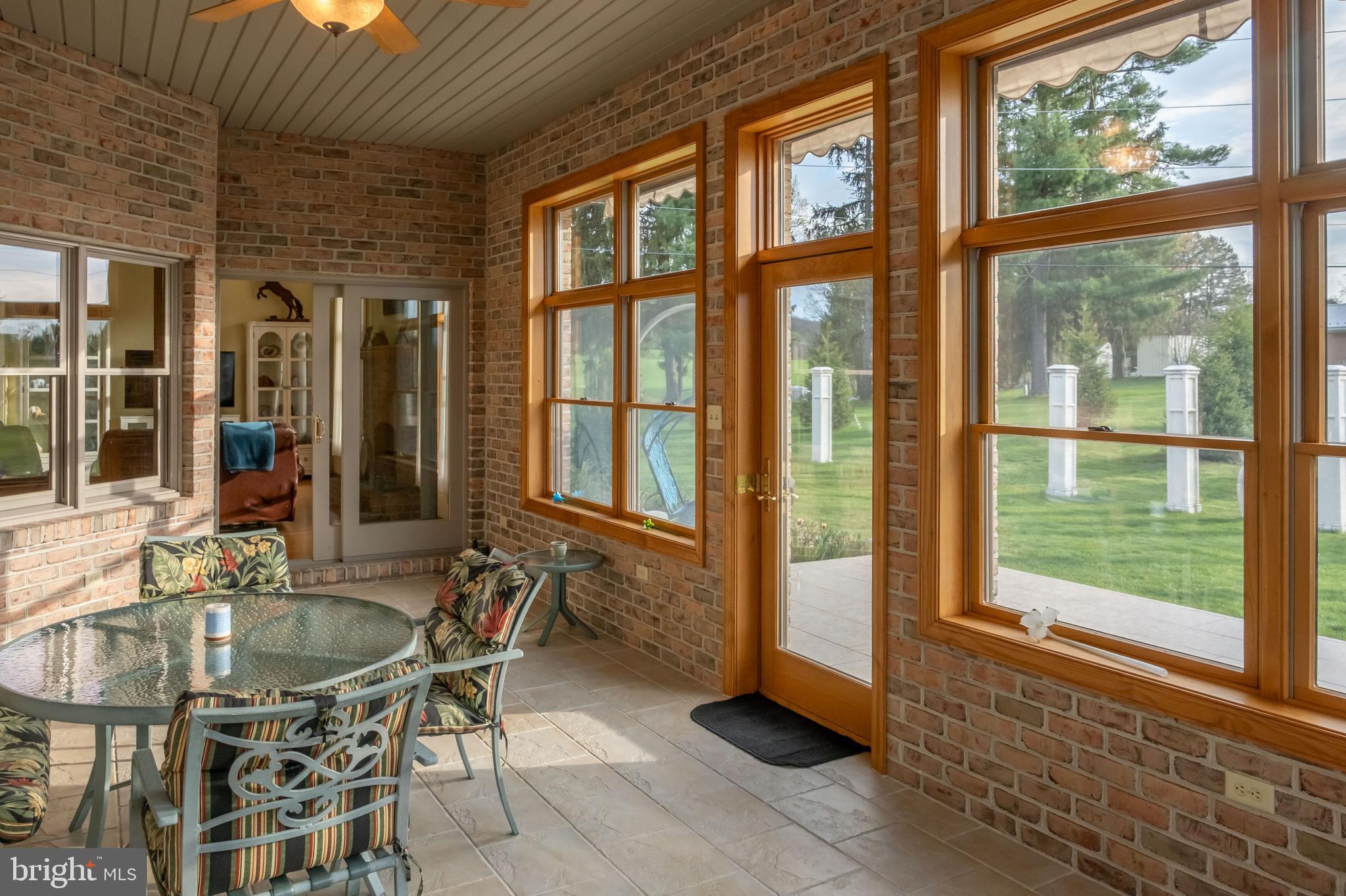 SOUTHAMPTON TWP - Residential