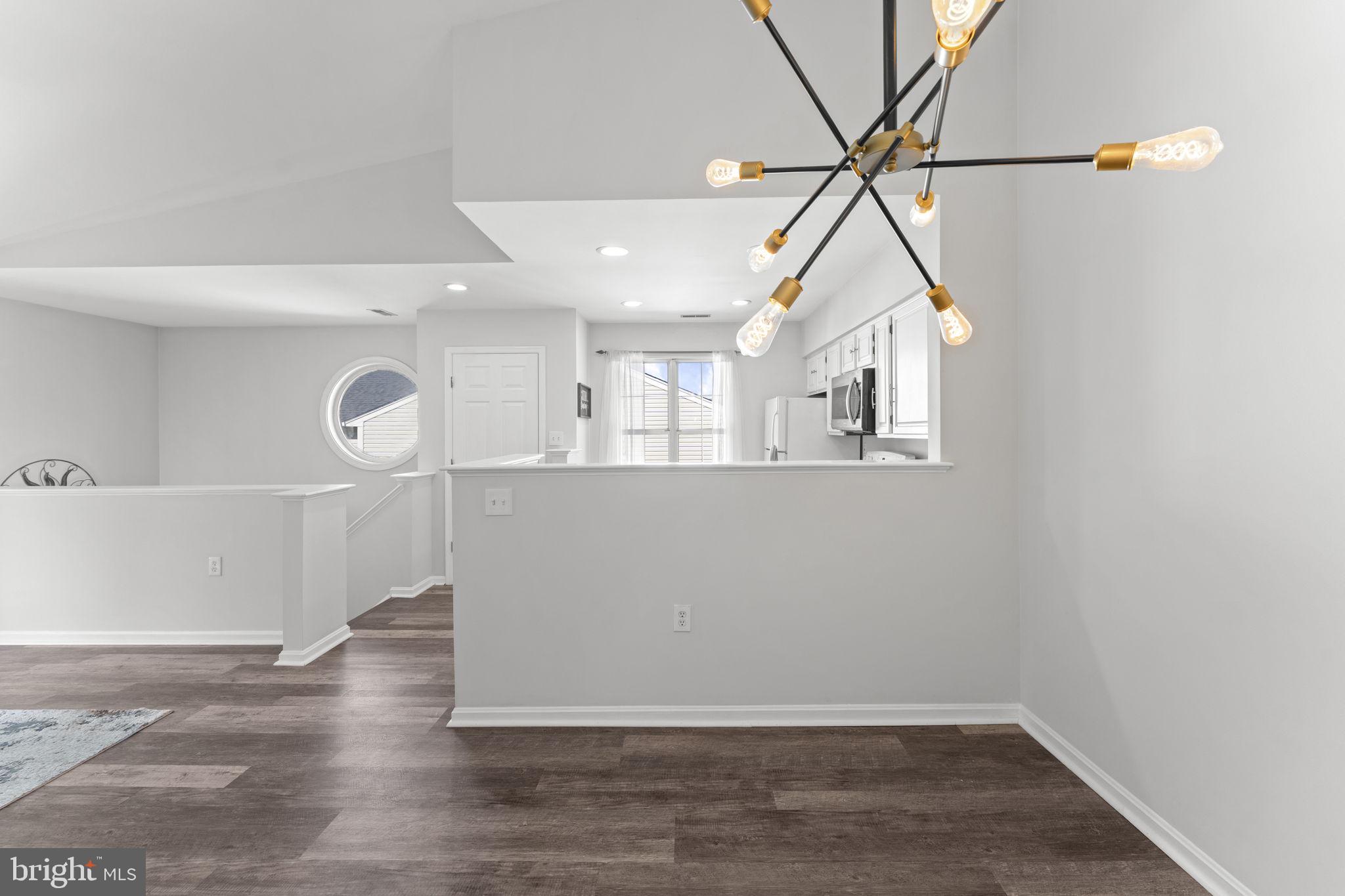 ROLLING OAKS - Residential