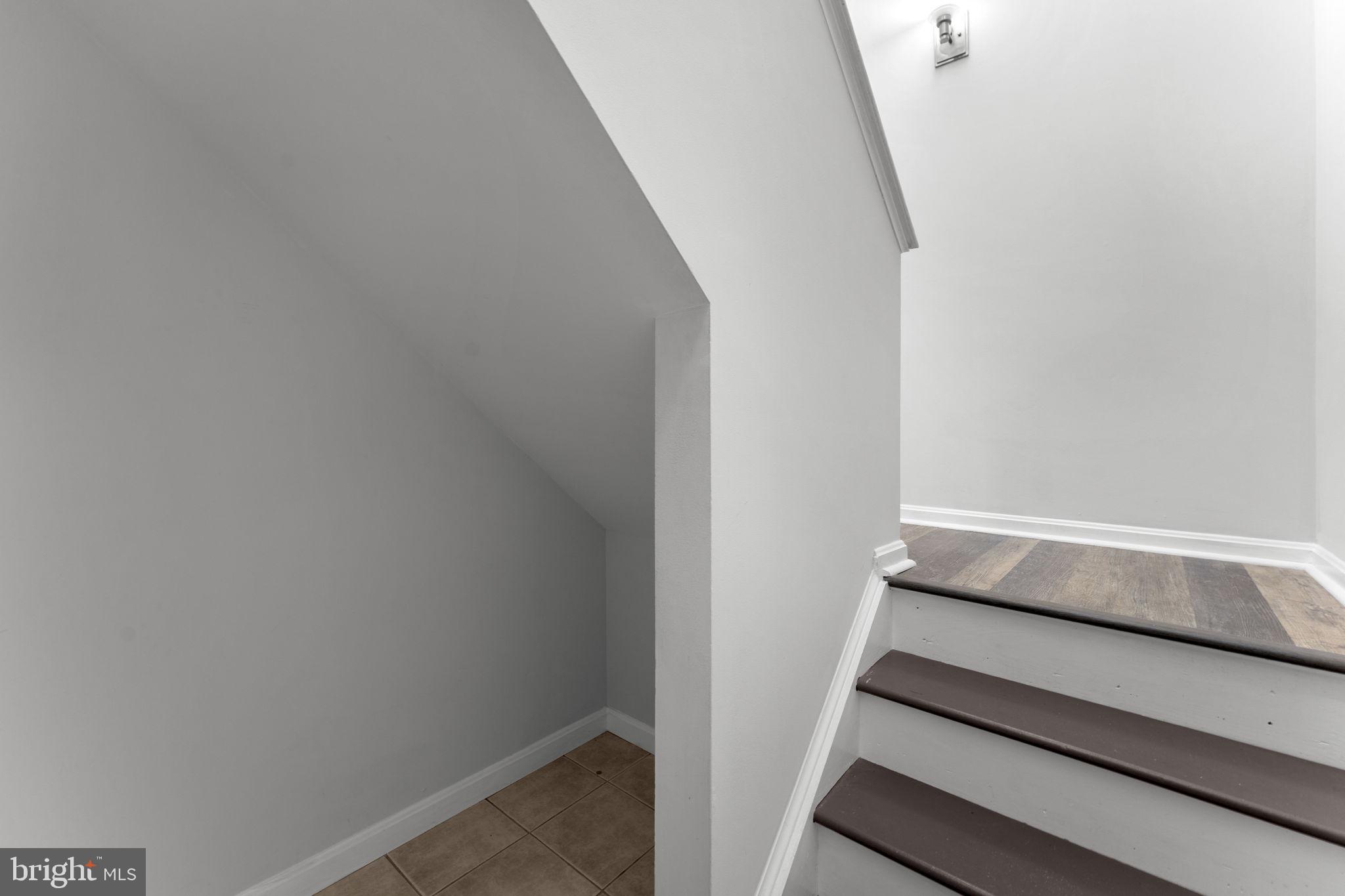 ROLLING OAKS - Residential