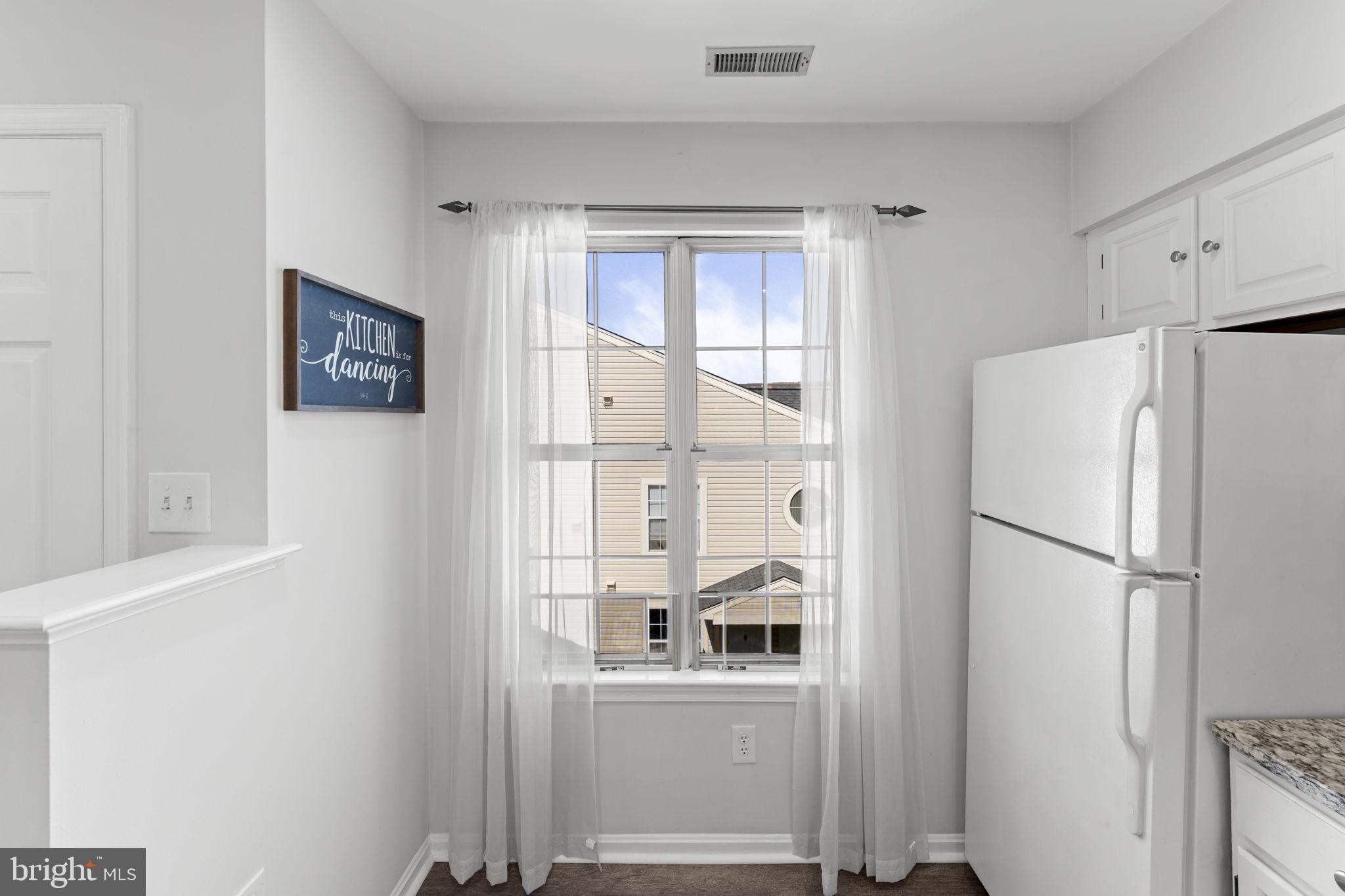 ROLLING OAKS - Residential